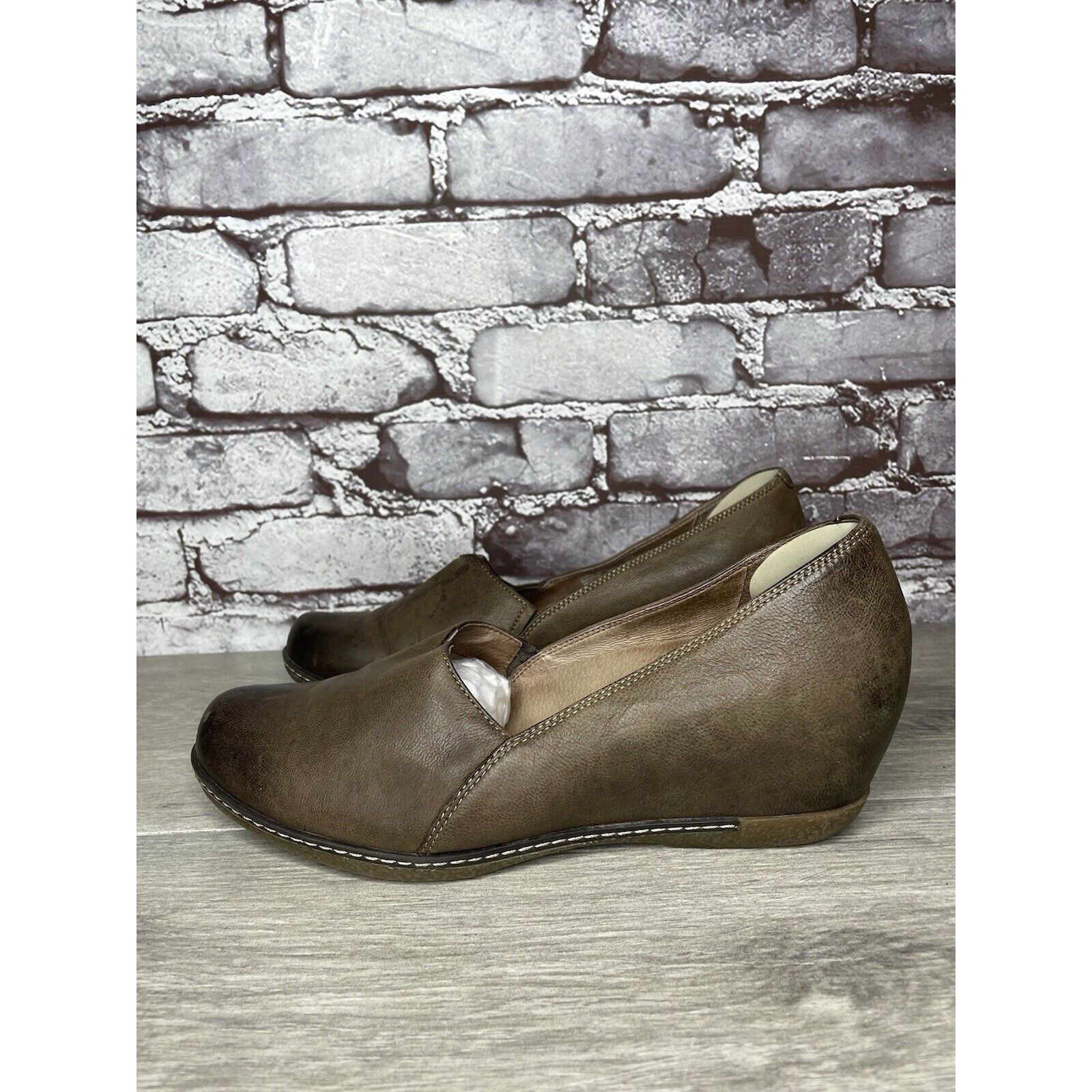 Other Dansko Brown Leather Comfort Casual Slip On Wedge Shoes Wome Size US 9 / IT 39 - 1 Thumbnail