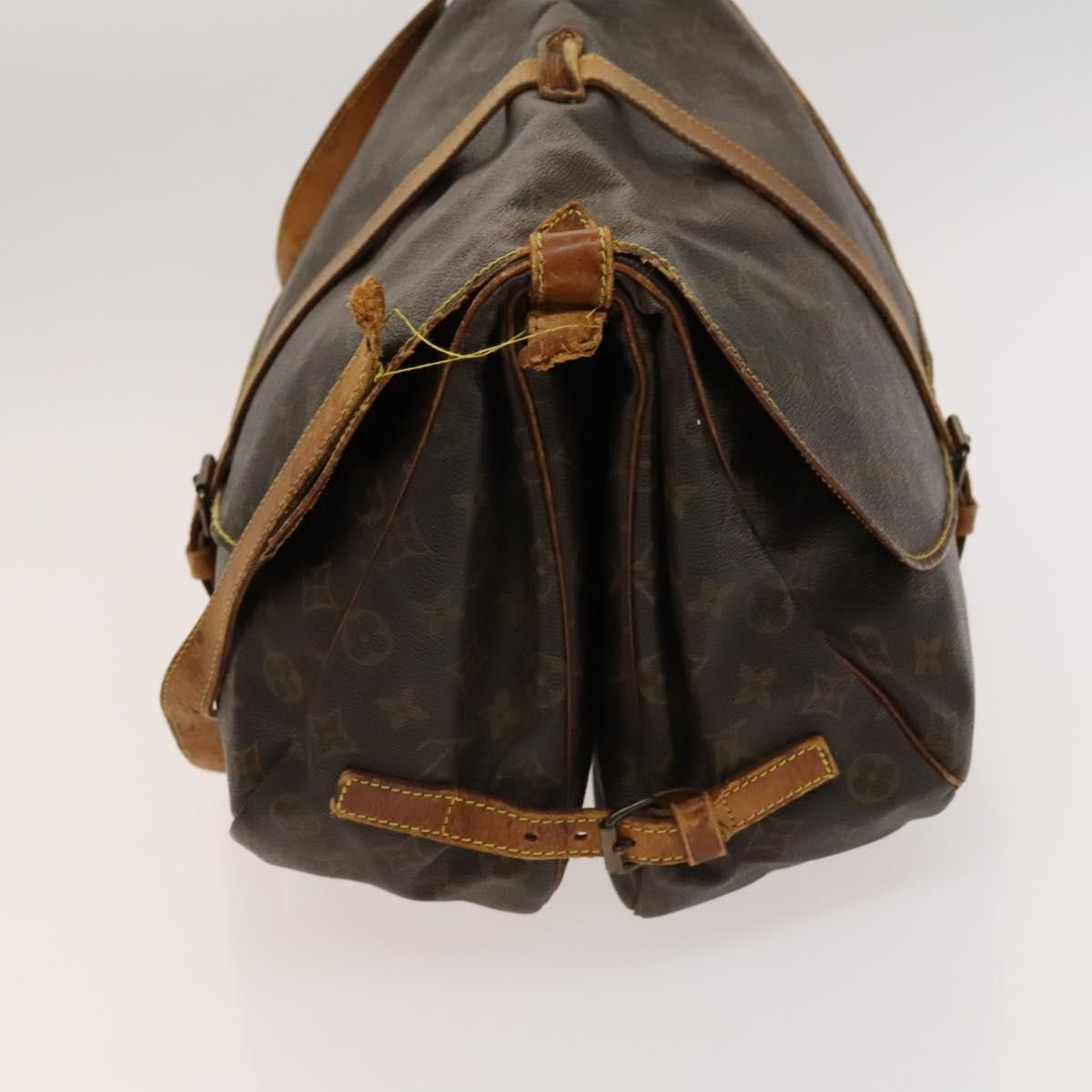 Louis Vuitton LOUIS VUITTON Monogram Saumur 35 Shoulder Bag M42254 Size ONE SIZE - 4 Thumbnail