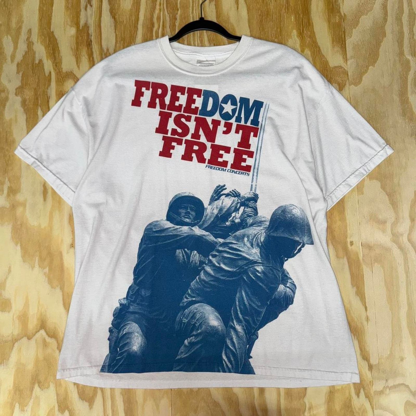 Hanes Vintage y2k freedom isnt free AOP american soldier t-shirt Size US XL / EU 56 / 4 - 1 Thumbnail