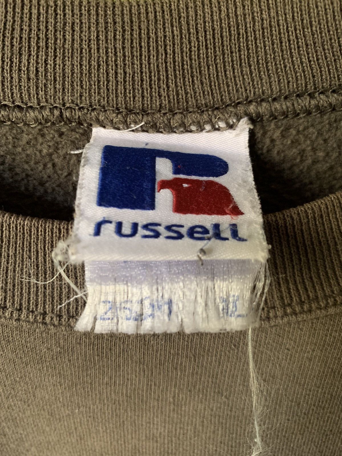 Russell Athletic Y2K Russell athletics plain pullover Size US XL / EU 56 / 4 - 3 Thumbnail