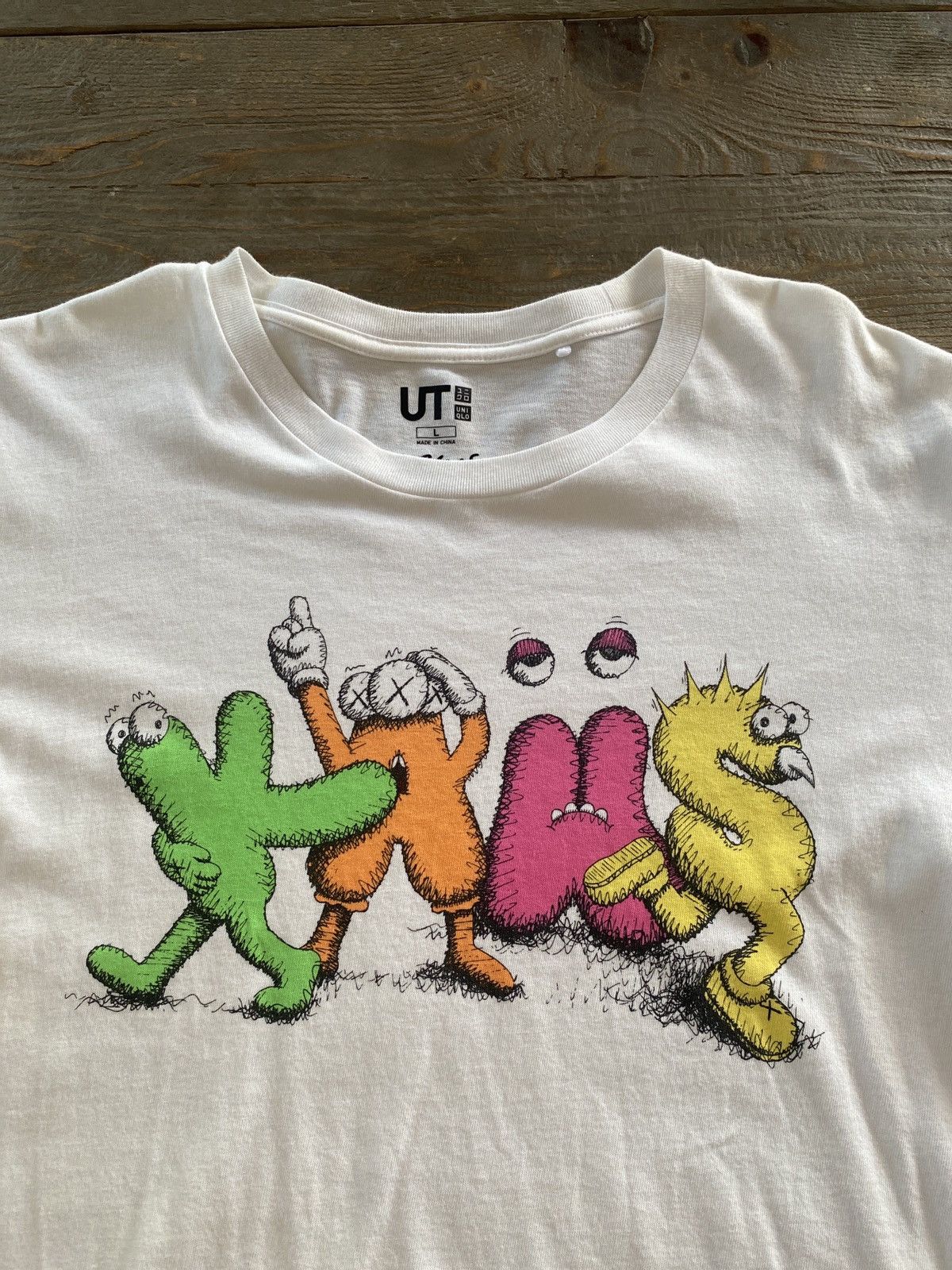 Kaws × Uniqlo Kaws T-Shirt Size US L / EU 52-54 / 3 - 2 Thumbnail