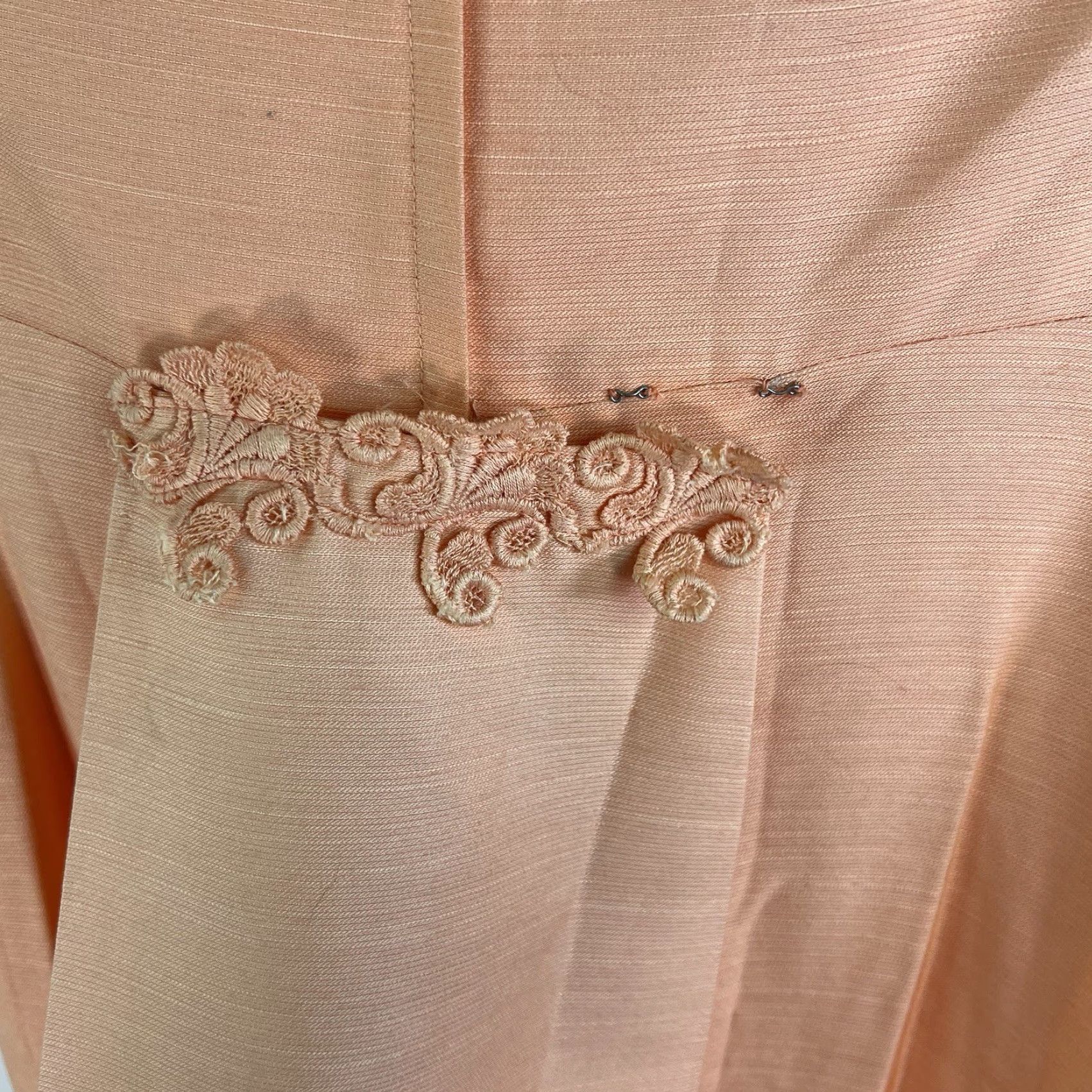 Vintage Sylvia Ann Party Gown Womens 60's Vintage High Waist Detachable Train Peach Ball Gown Orange 1960s Eveningwear XS/S Mens Womens Size XXS / US 00 / IT 34 - 6 Thumbnail