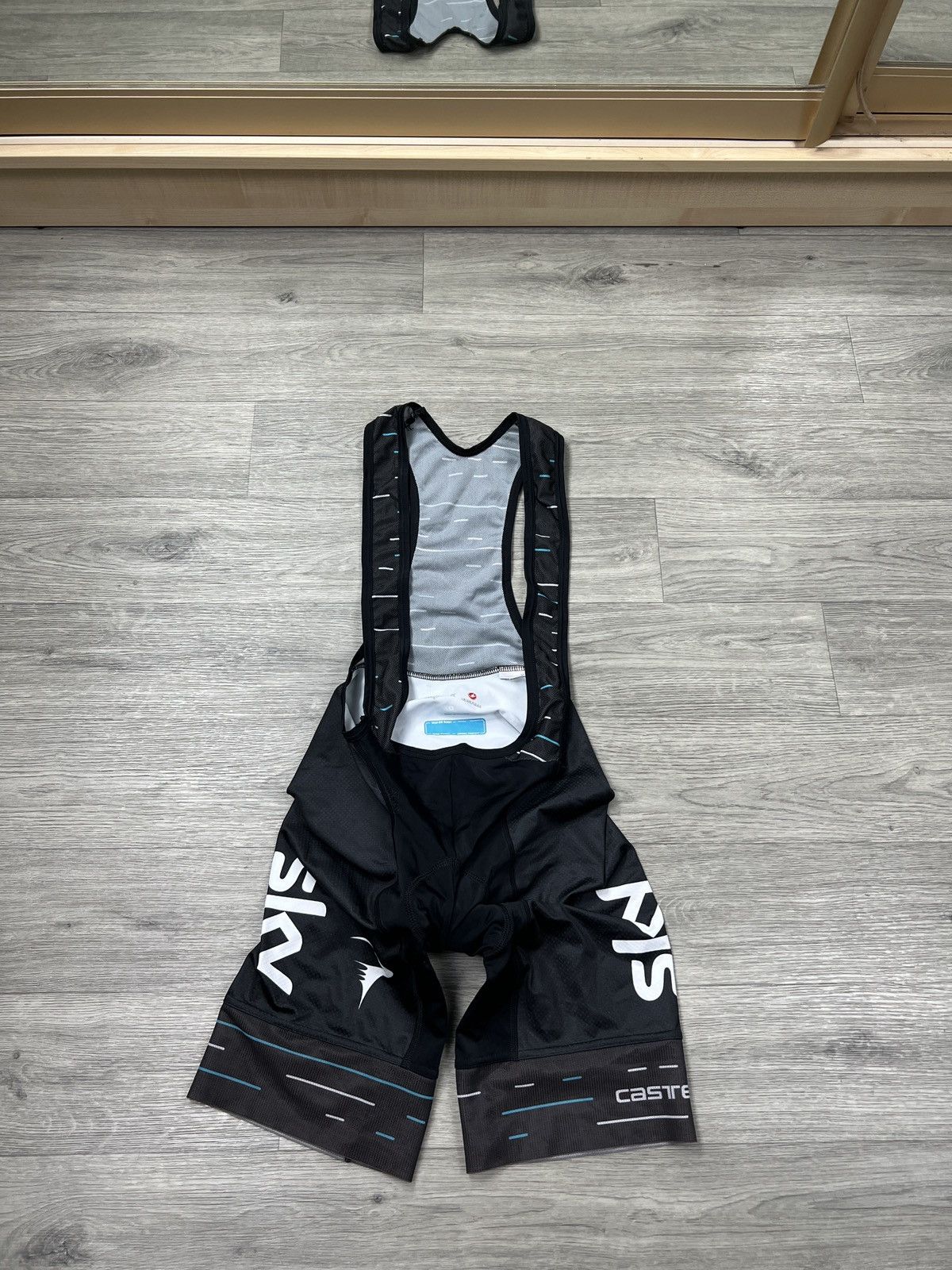 Other Castelli Volo Team Sky Cycling Bib Shorts Black Men’s Size L Size US 34 / EU 50 - 1 Thumbnail