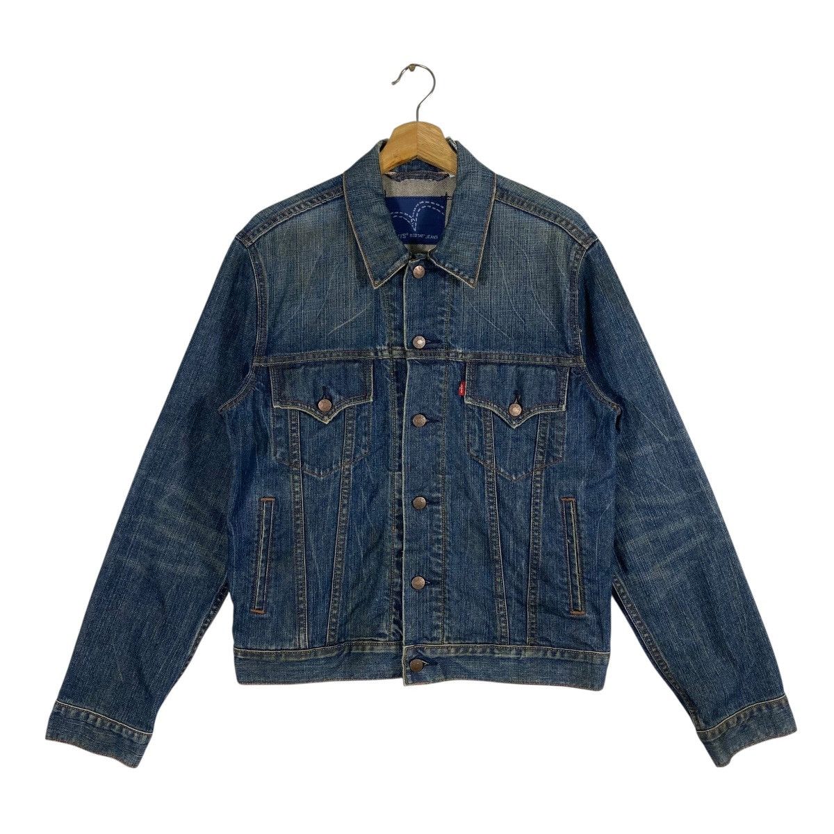 Levi's Levi's Slim Trucker Denim Jacket Medium Size Red Tab Jeans Size US M / EU 48-50 / 2 - 1 Thumbnail