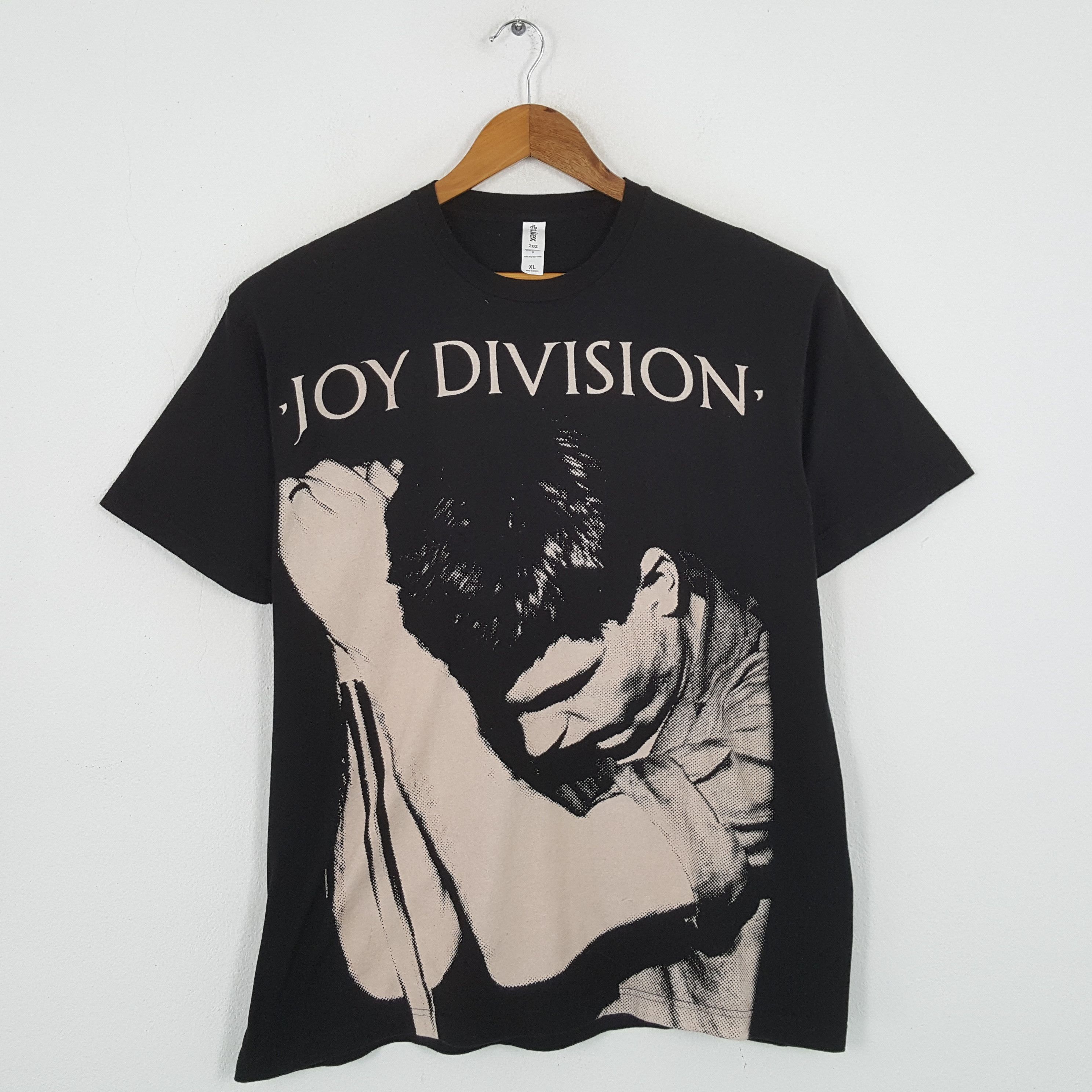 Band Tees × Vintage Vintage JOY DIVISION English Post Punk Band T-Shirts Size US XL / EU 56 / 4 - 1 Thumbnail