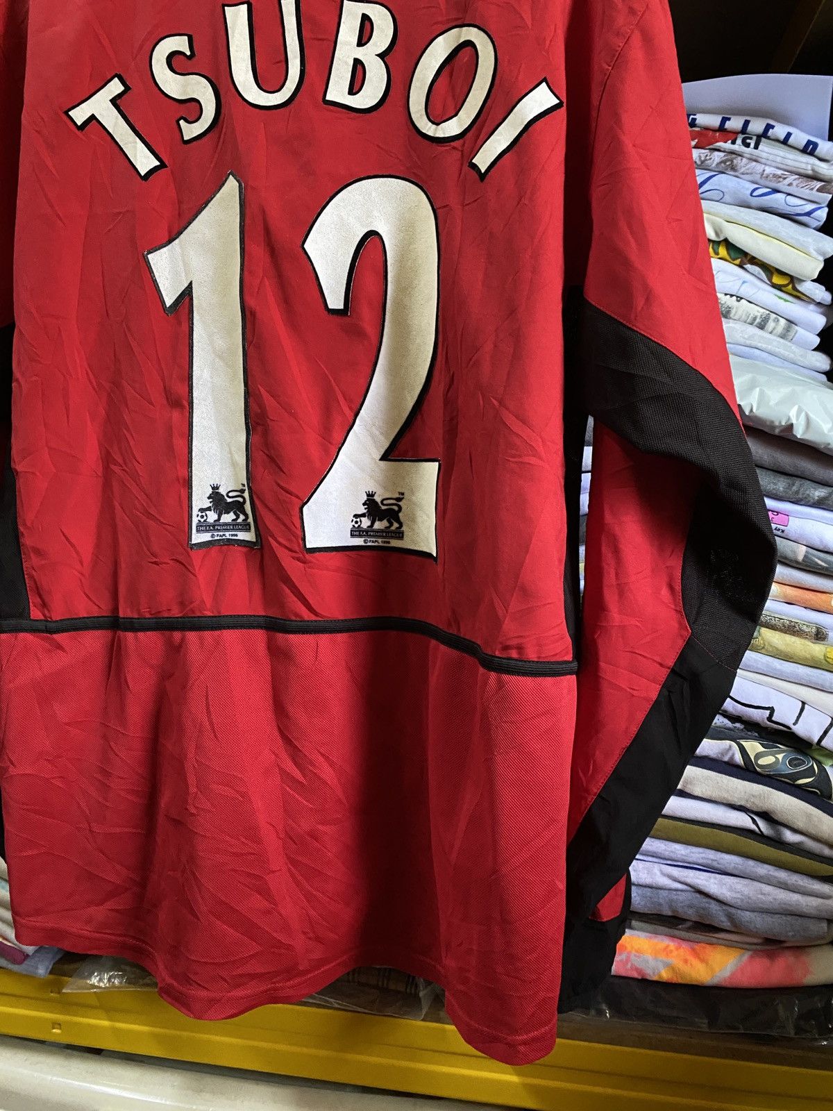 Vintage Vintage 90s Manchester Unite Nike EPL Jersey Premier League Size US L / EU 52-54 / 3 - 12 Thumbnail