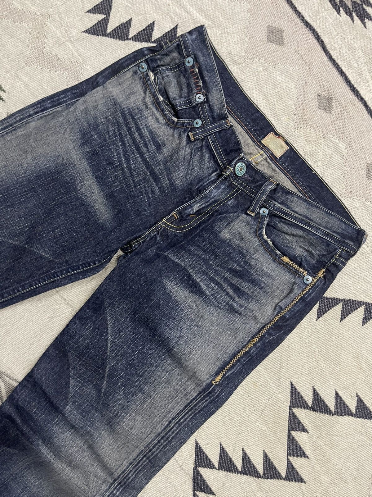 Levi's VINTAGE LEVIS REDLOOP J22 STRAIGHT CUT JEANS MADE IN JAPAN Size US 29 - 5 Thumbnail