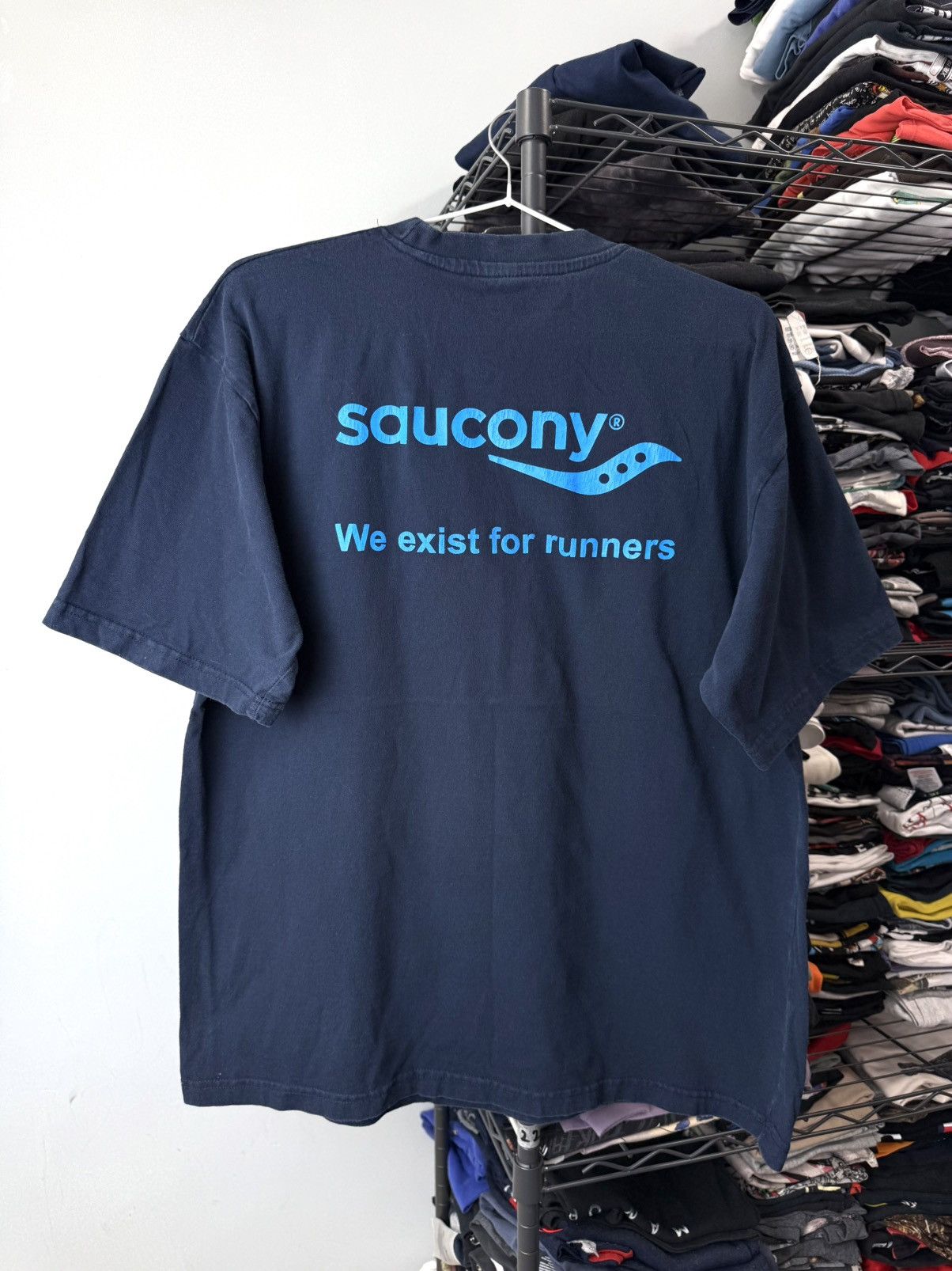Saucony Vintage Saucony We Exist For Runners T Shirt Size US XL / EU 56 / 4 - 1 Thumbnail