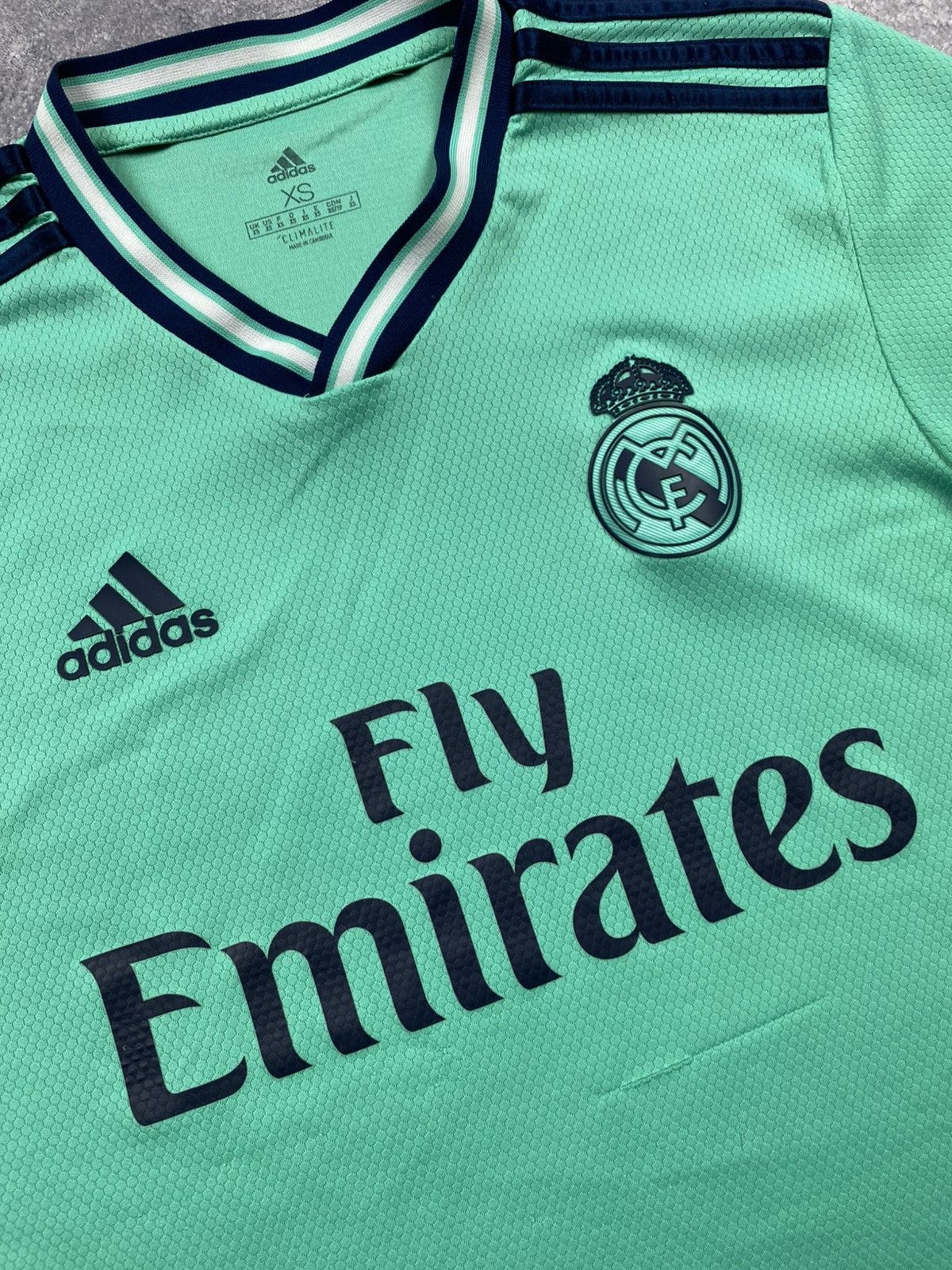 Adidas Adidas Real Madrid 2019-20 Home Football Shirt Soccer Jersey Size US XS / EU 42 / 0 - 5 Thumbnail