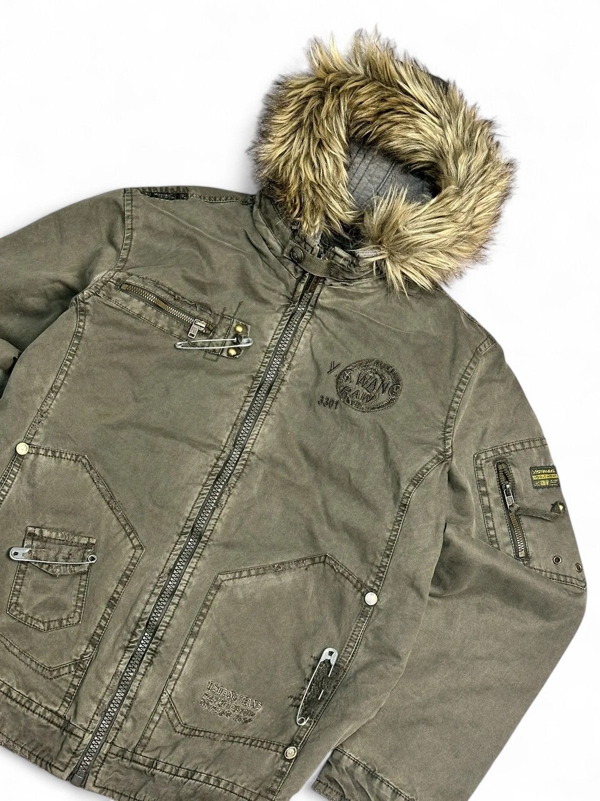 Le Grande Bleu (L.G.B.) Vintage Army Green Fur Hood Jacket Y2K faded Military Style Size US M / EU 48-50 / 2 - 7 Thumbnail