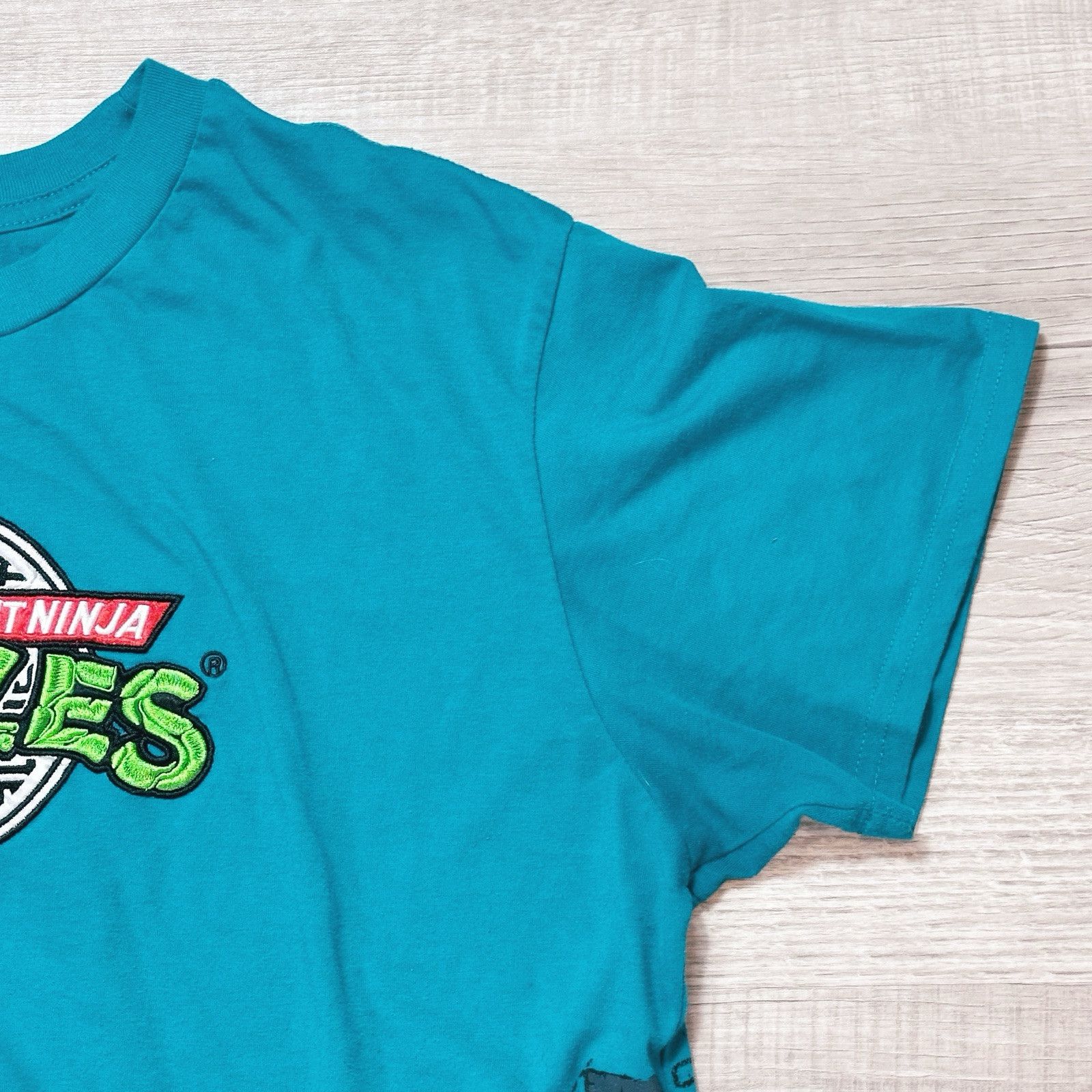 Nickelodeon Teenage Mutant Ninja Turtles Logo Graphic Shirt Men’s 2XL Size US XXL / EU 58 / 5 - 4 Thumbnail