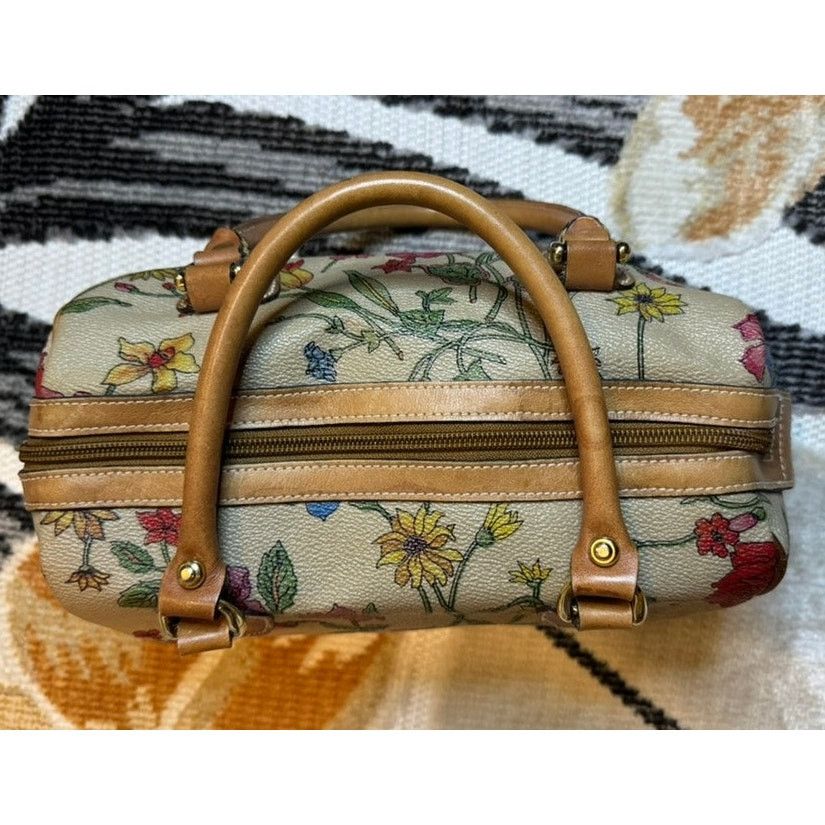 Bcbgmaxazria Marco Avane Floral satchel vintage Size ONE SIZE - 3 Thumbnail