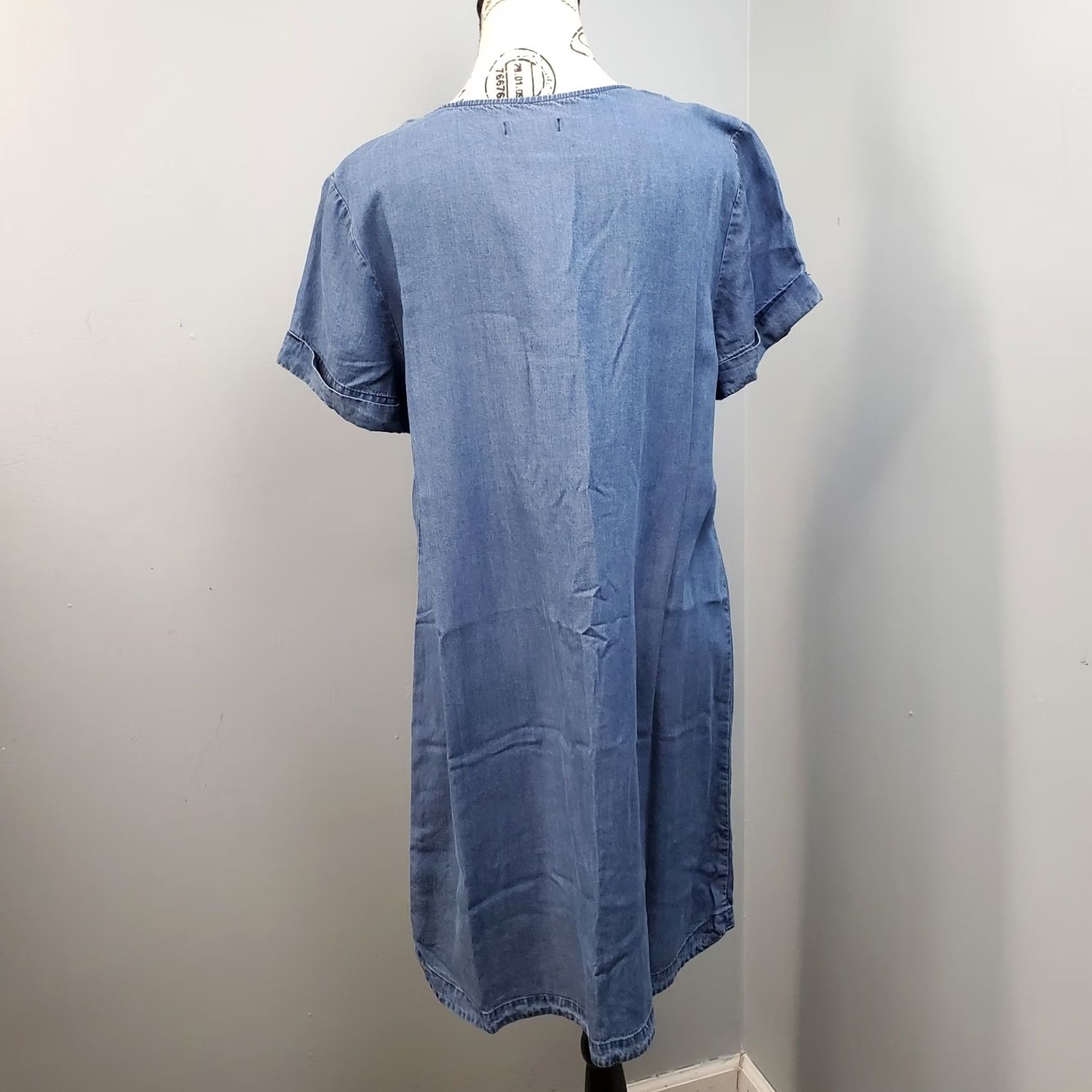 Gap Gap Shift Dress Womens Small Blue Denim Cuffed Sleeve Round Neck Lace Up Front Size S Womens Jeans Dress Size S / US 4 / IT 40 - 2 Thumbnail