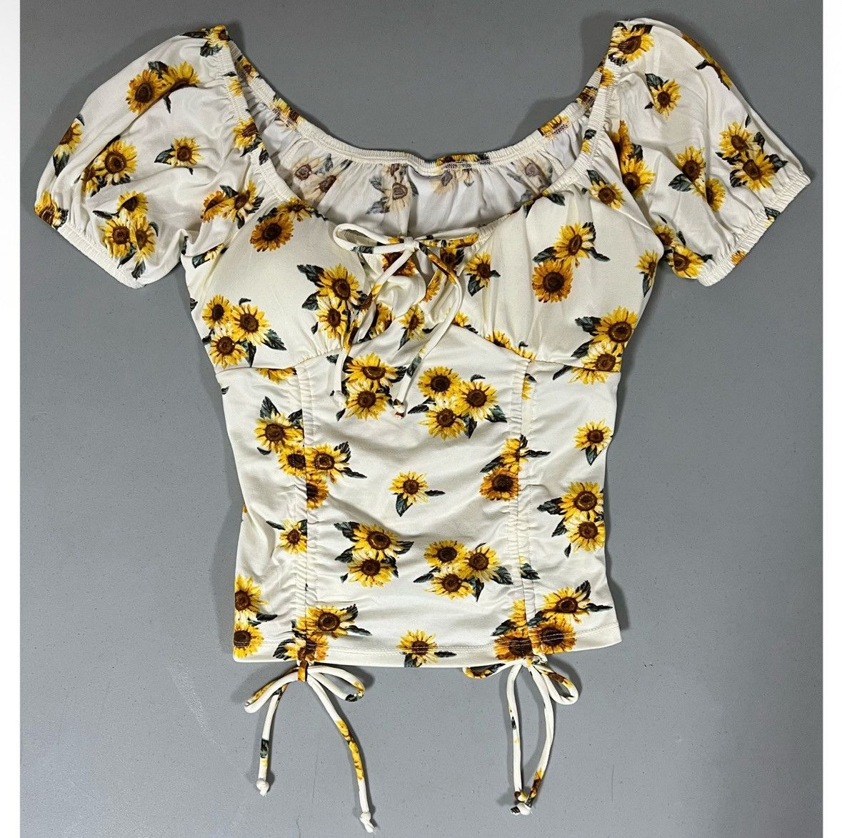 Vintage Sunflower Ruched Short Sleeve Top Shirt Blouse Size S 🌻✨ Size S / US 4 / IT 40 - 3 Thumbnail