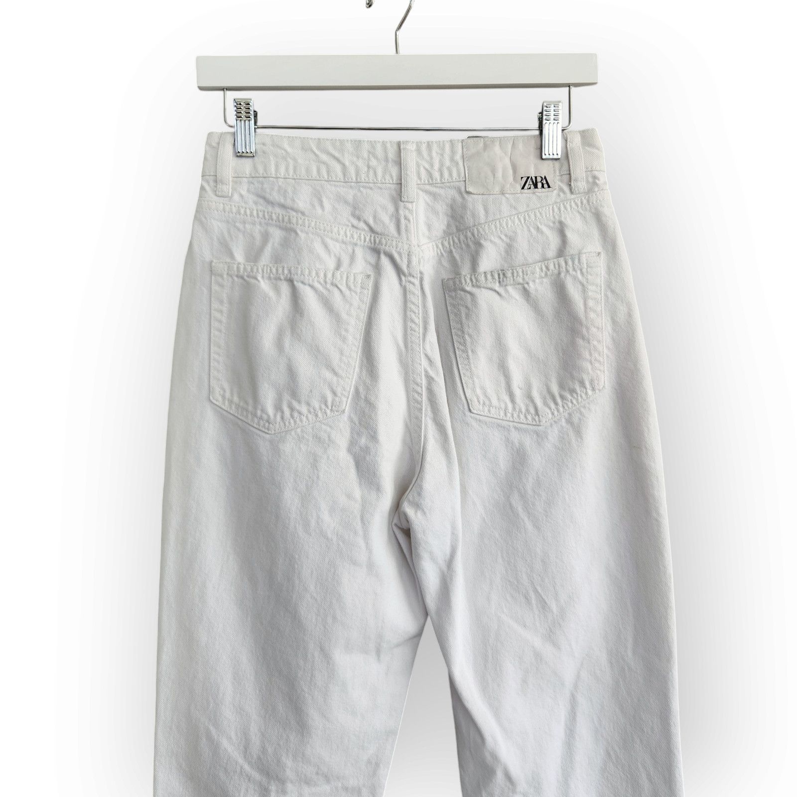 Zara Zara White High Waisted Ripped Mom Jeans 6 Size 28" / US 6 / IT 42 - 6 Thumbnail