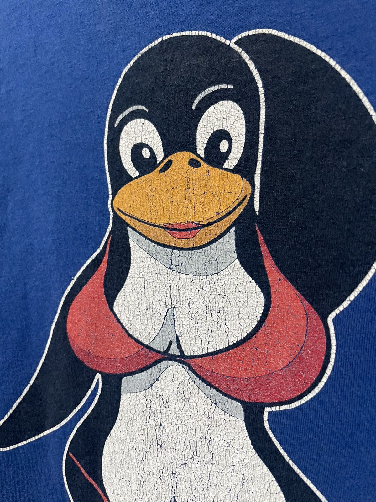 Other Vintage Linux Enterprise Penguin Tux 90s Computer T-Shirt Size US L / EU 52-54 / 3 - 5 Thumbnail
