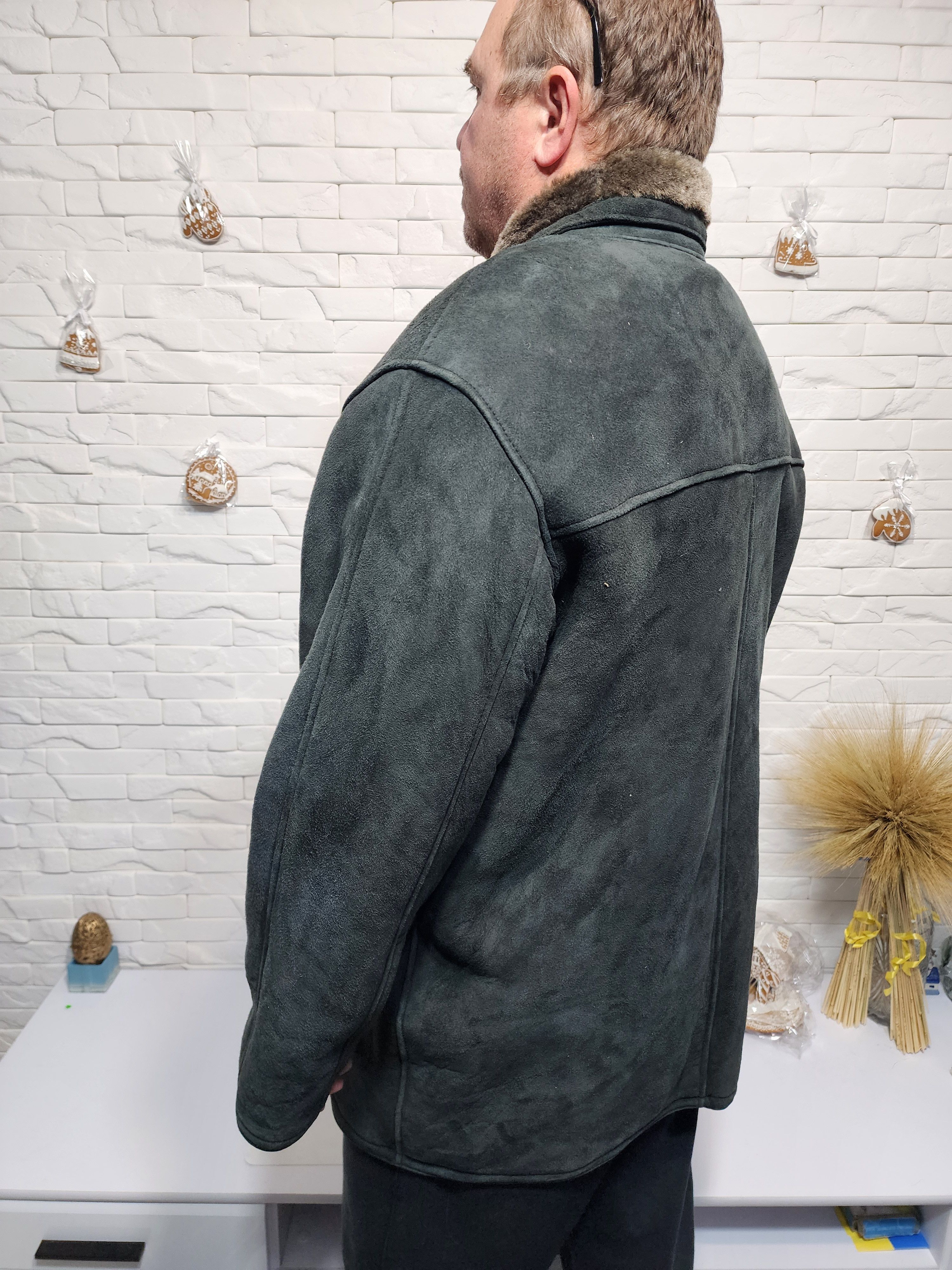 Furla Men's Black Sheepskin Coat: Genuine Fur, Button Closure Size US XL / EU 56 / 4 - 5 Thumbnail