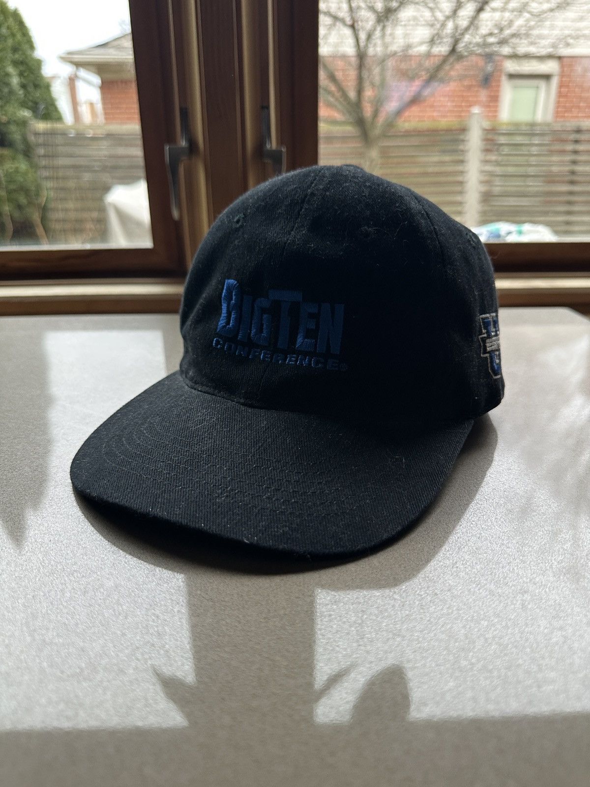 Vintage Vintage Y2K EPSN Big Ten Conference Strapback Hat Size ONE SIZE - 1 Thumbnail