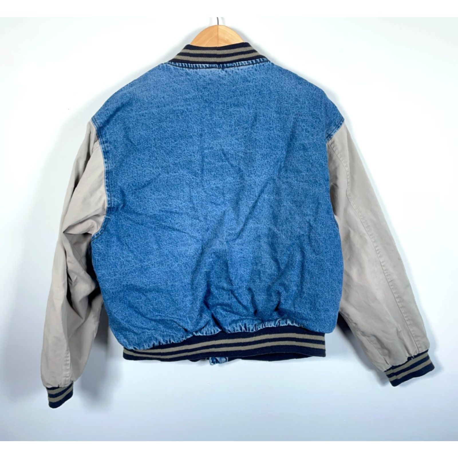 Vintage VINTAGE Falls Creek Denim Bomber Jacket Shirt Men XL Blue Beige Maine Embroidery 90s City Retro Size US L / EU 52-54 / 3 - 2 Thumbnail