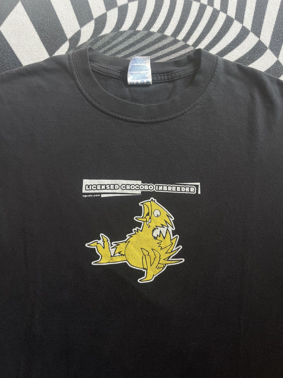Anime Vintage CHOCOBO INBREEDER Final Fantasy 00’s Tshirt Size US L / EU 52-54 / 3 - 4 Thumbnail