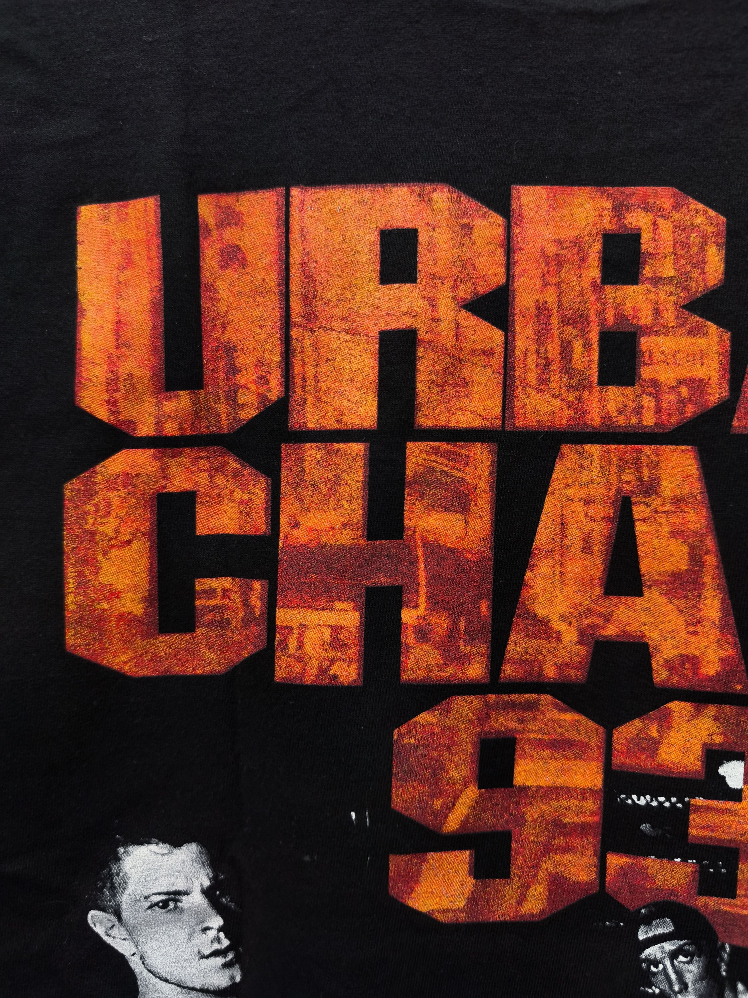Band Tees Biohazard Urban Chaos '93 Tour T-shirt Size US XL / EU 56 / 4 - 9 Thumbnail