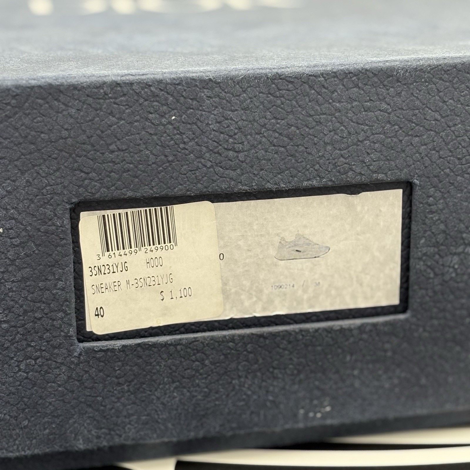 Dior Dior B22 Sneaker ' White Reflective ' | GREAT CONDITION! Size US 7 / EU 40 - 13 Thumbnail