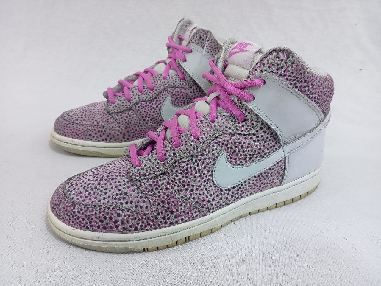 Nike Wmns Dunk High Skinny Print 'Medium Grey Laser Purple' 9 US Size US 9 / IT 39 - 2 Thumbnail