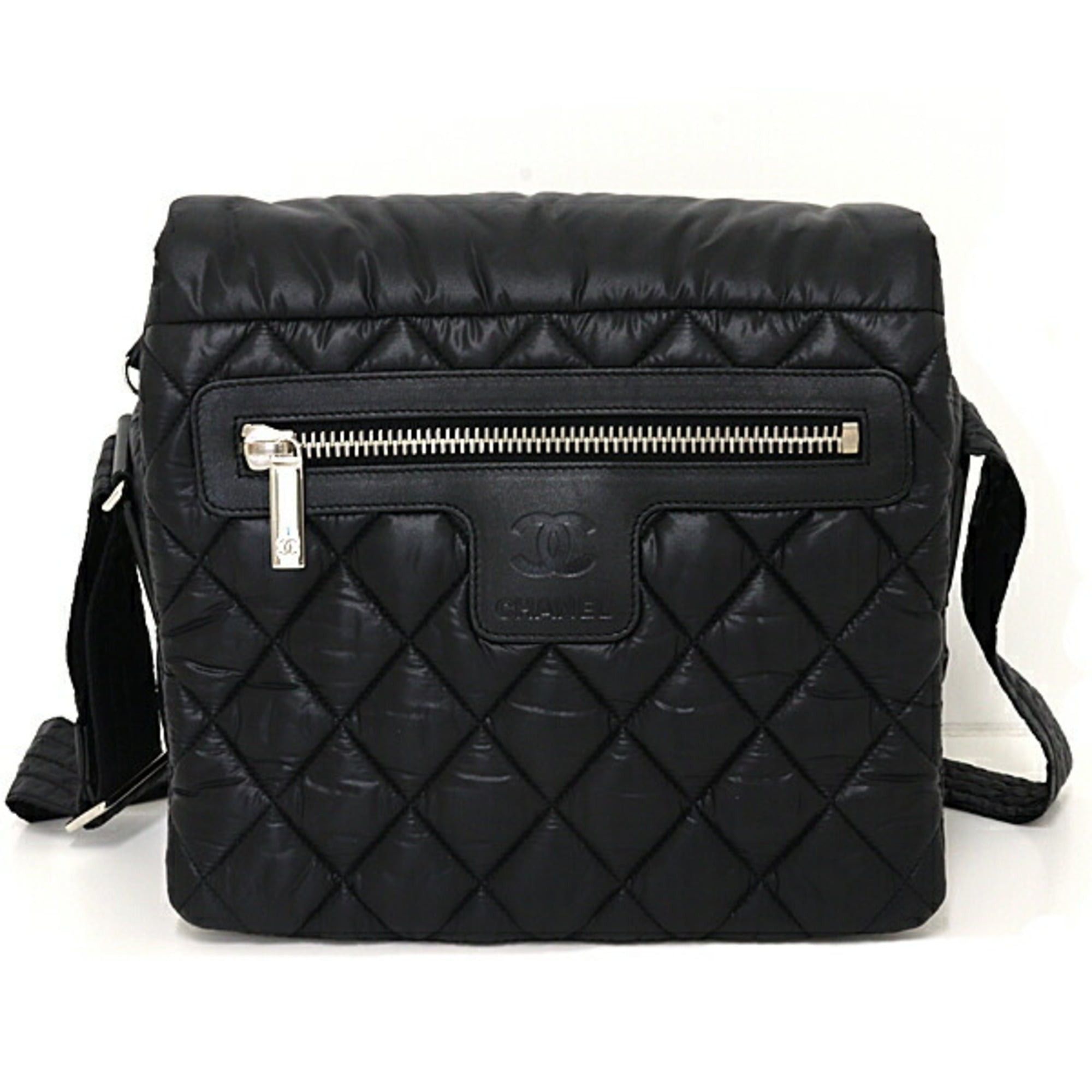Chanel Chanel Coco Cocoon Shoulder Bag, Nylon and Leather, A48616, Black Size ONE SIZE - 1 Thumbnail