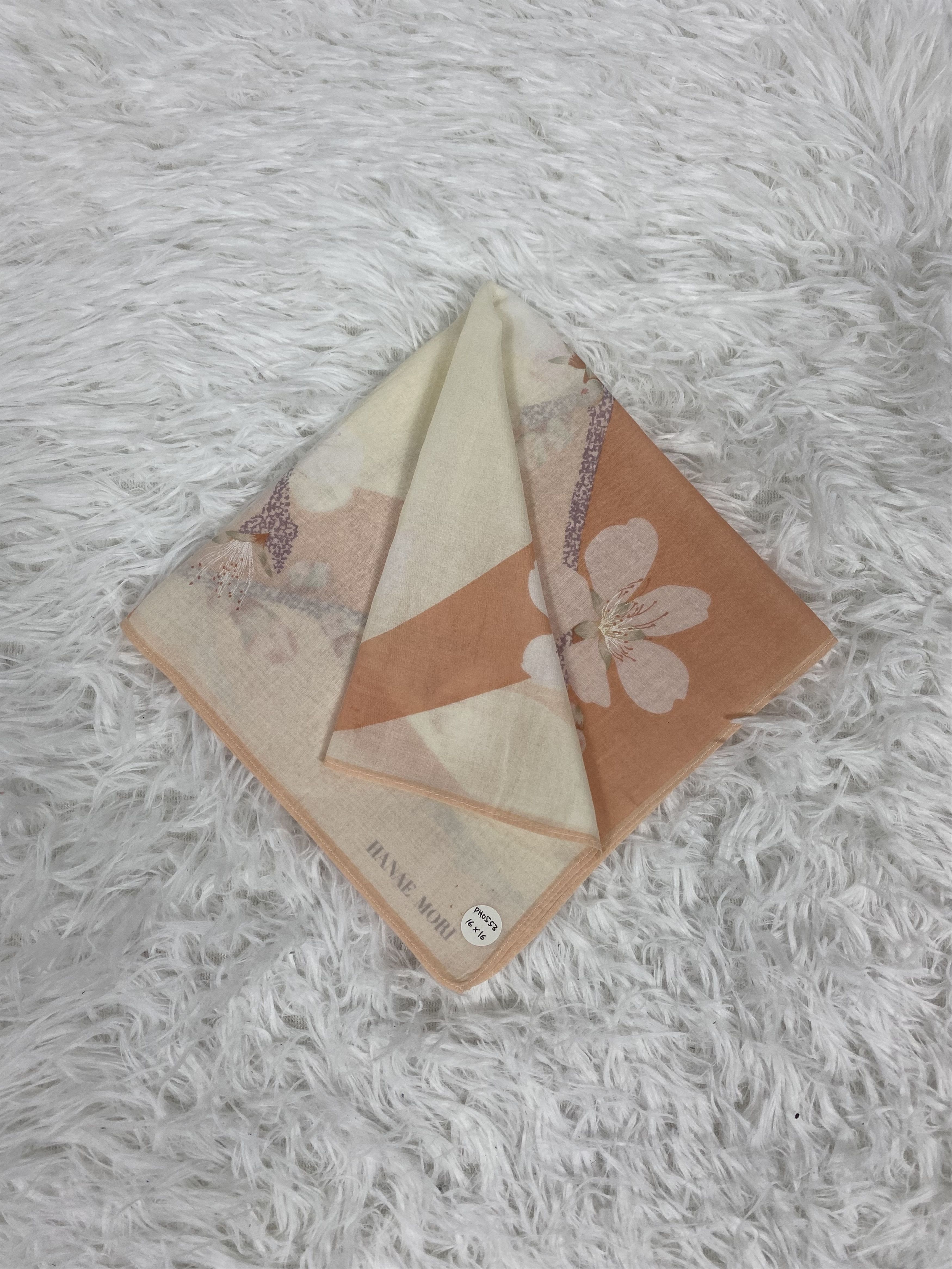 Hanae Mori Vintage Hanae Mori Handkerchief Neckerchief PH0553 Size ONE SIZE - 1 Thumbnail