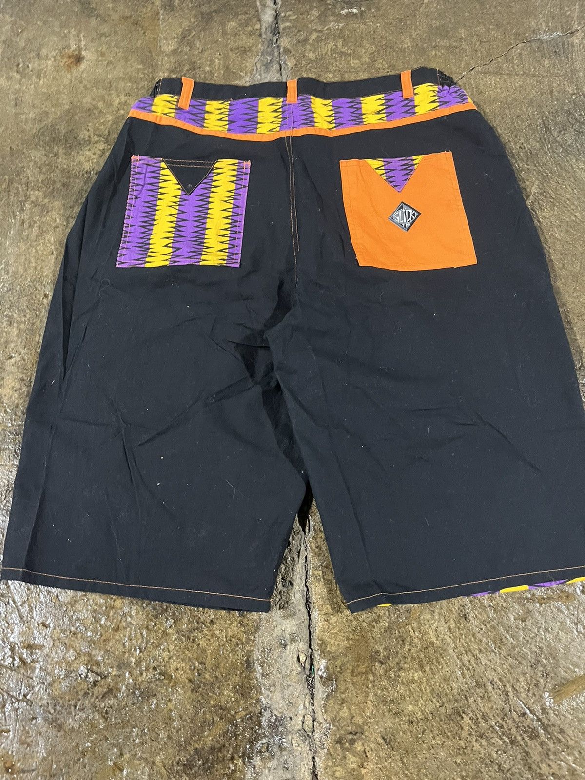 Cross Colours × Vintage Crazy Vintage 90s Slick Brand Hip-Hop Style Baggy Shorts Size US 32 / EU 48 - 9 Thumbnail