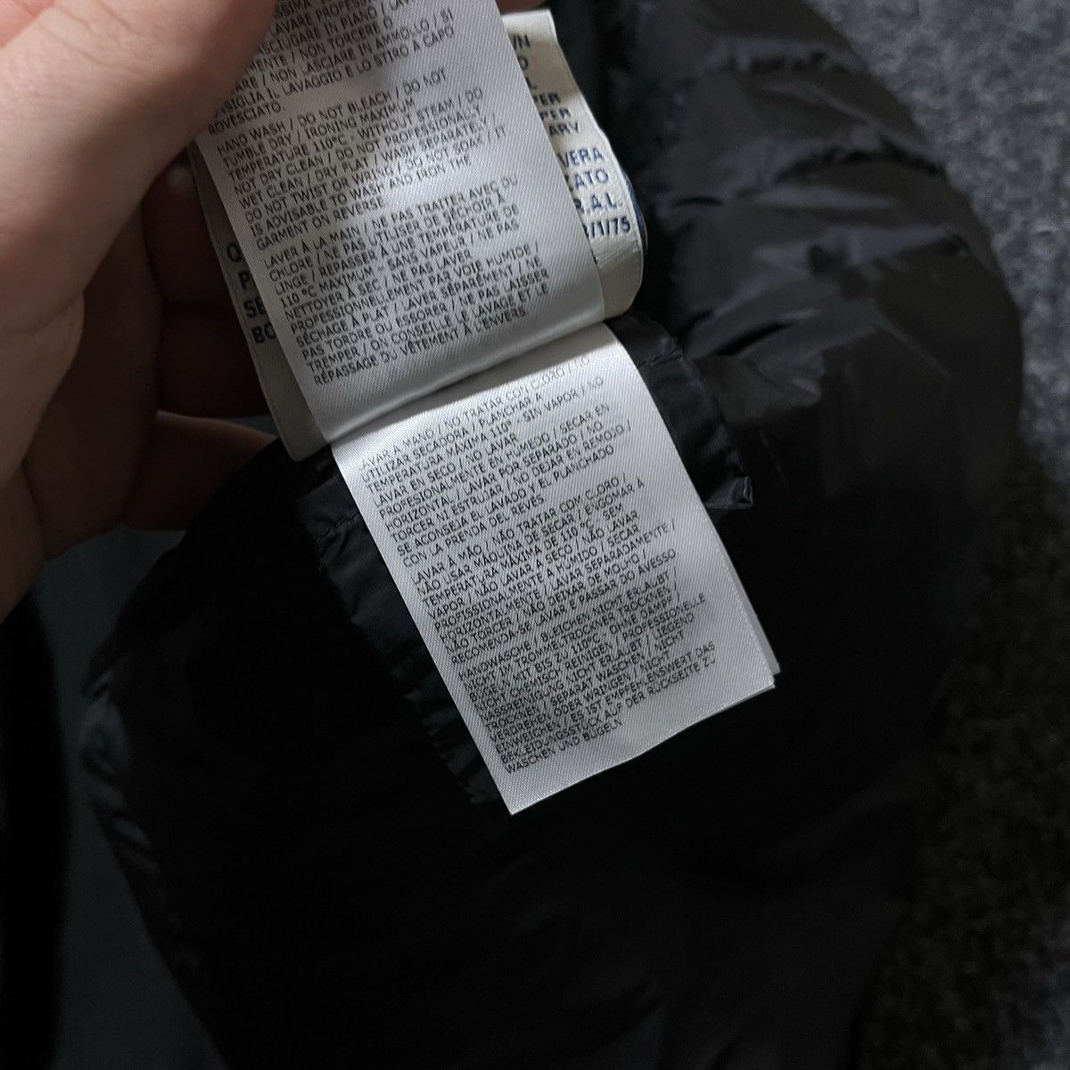 Moncler Moncler vest down Size M / US 6-8 / IT 42-44 - 21 Thumbnail