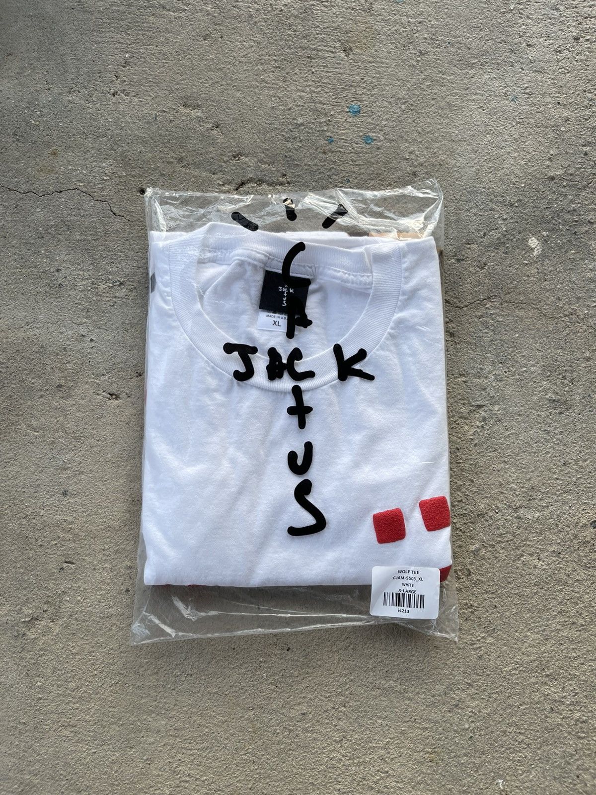 Travis Scott BRAND NEW Travis Scott Cactus Jack Wolf T-Shirt Size US XL / EU 56 / 4 - 1 Thumbnail