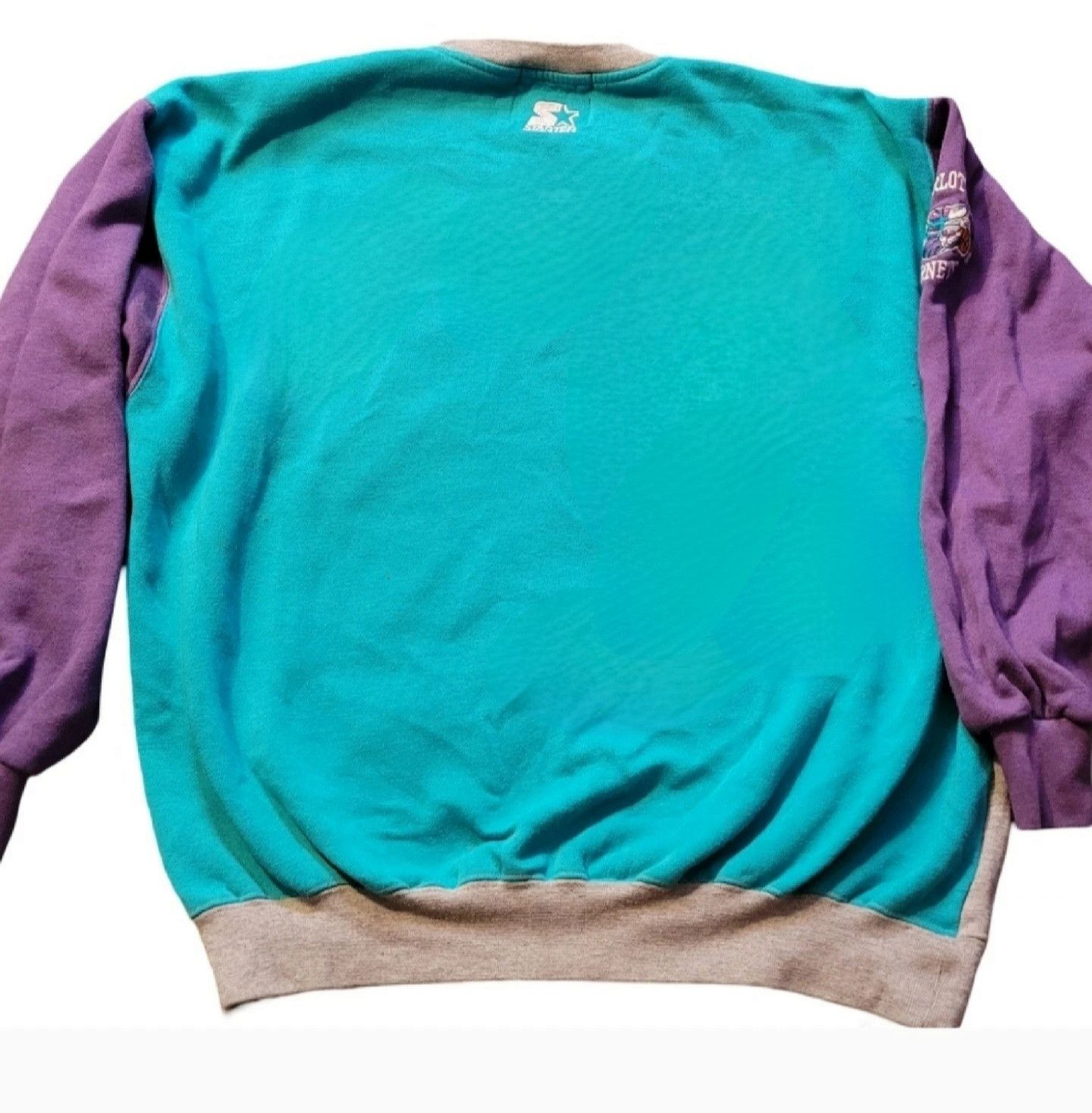 Starter Vintage 90's Star Charlotte Hornets Sweater Sz Medium Size US M / EU 48-50 / 2 - 8 Thumbnail