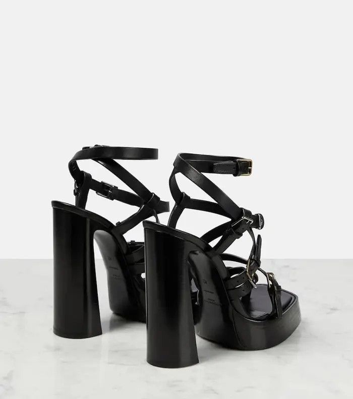 o1bcso1str1124 Platz Platform Sandals in Black