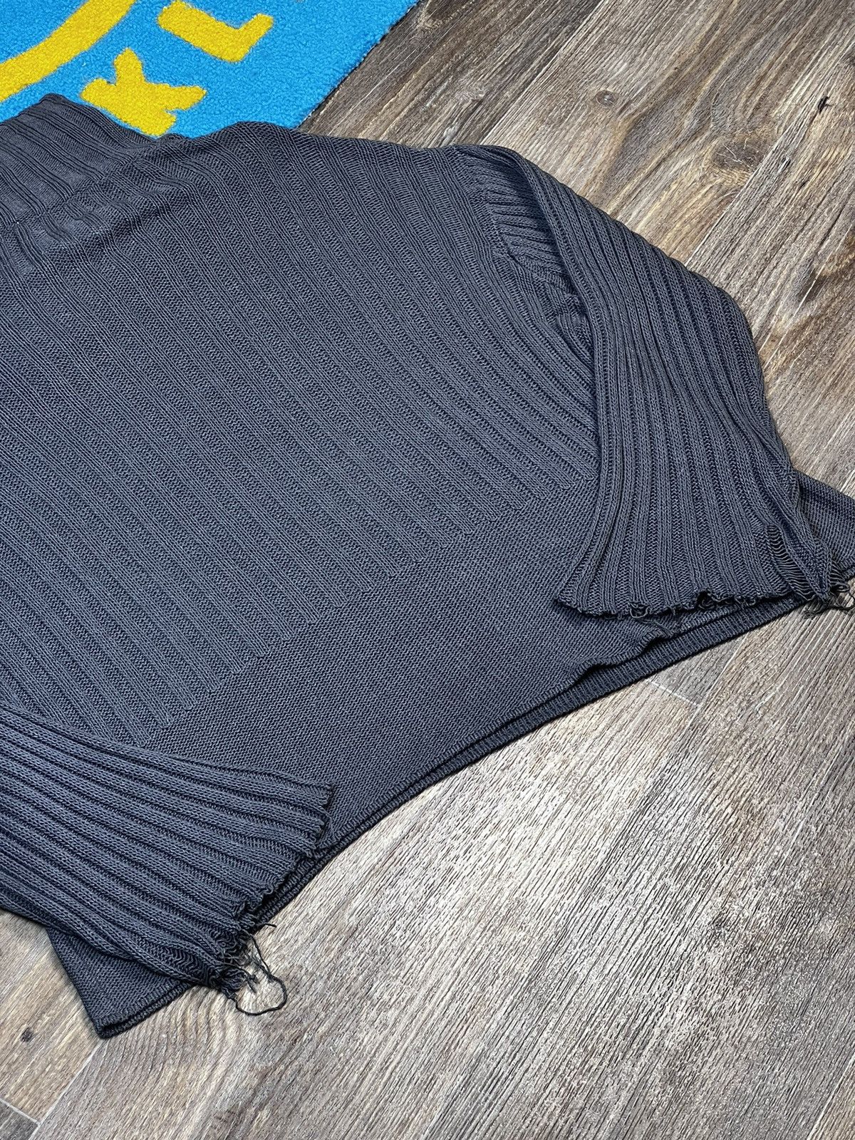 Dolce & Gabbana × Vintage 90’s Vintage Dolce&Gabbana Oversized Distressed Grey Sweater Size L / US 10 / IT 46 - 15 Thumbnail