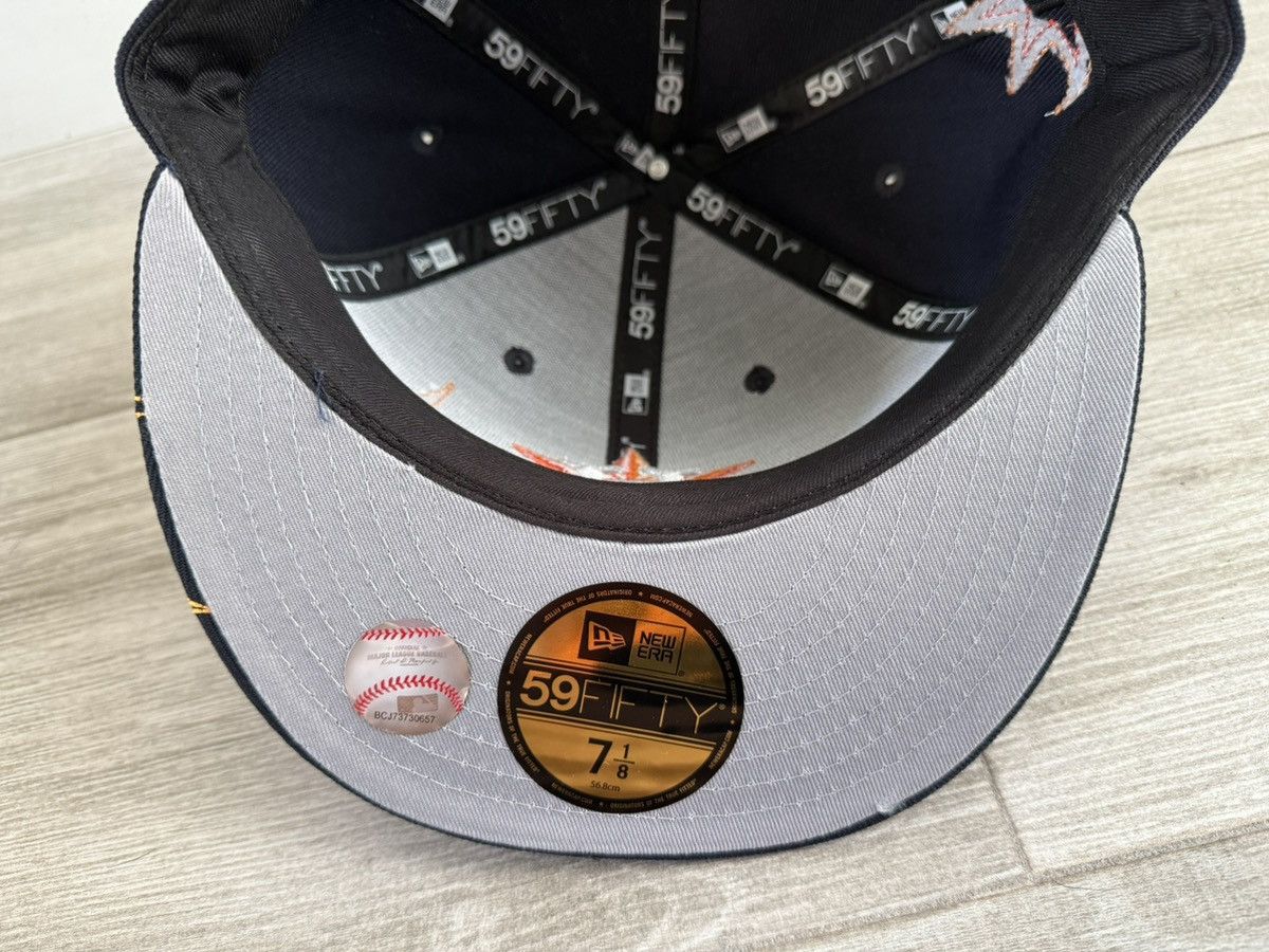 New Era Houston Astros New Era Solar Stars Black Grey Fitted 7 3/8 Size ONE SIZE - 10 Thumbnail