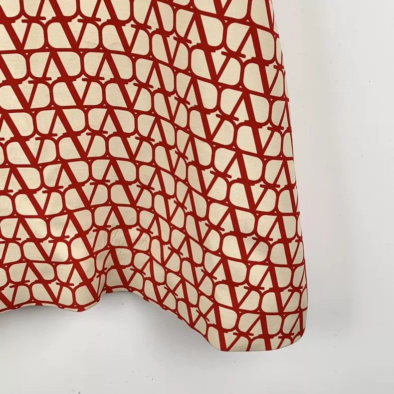 Valentino Valentino Color-blocked logo letters full of printed shee Size L / US 10 / IT 46 - 4 Thumbnail