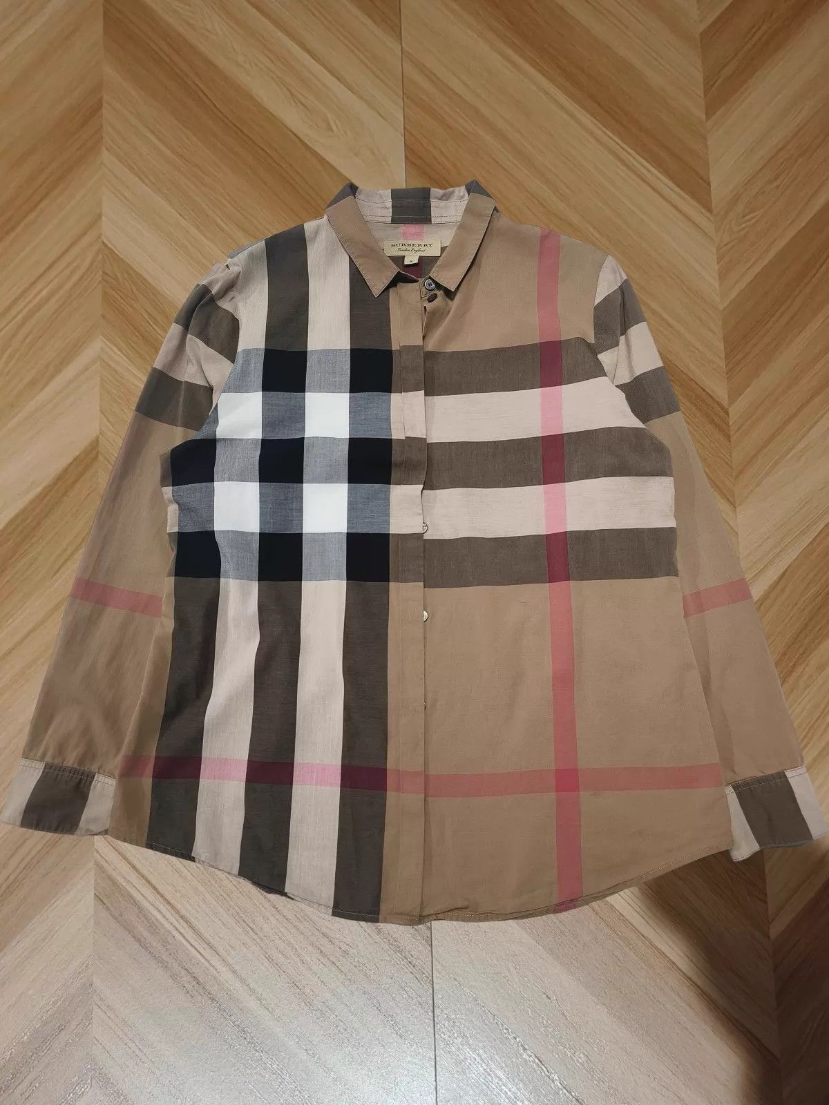 Burberry Burberry Check Shirt M 99 New Size US M / EU 48-50 / 2 - 1 Thumbnail