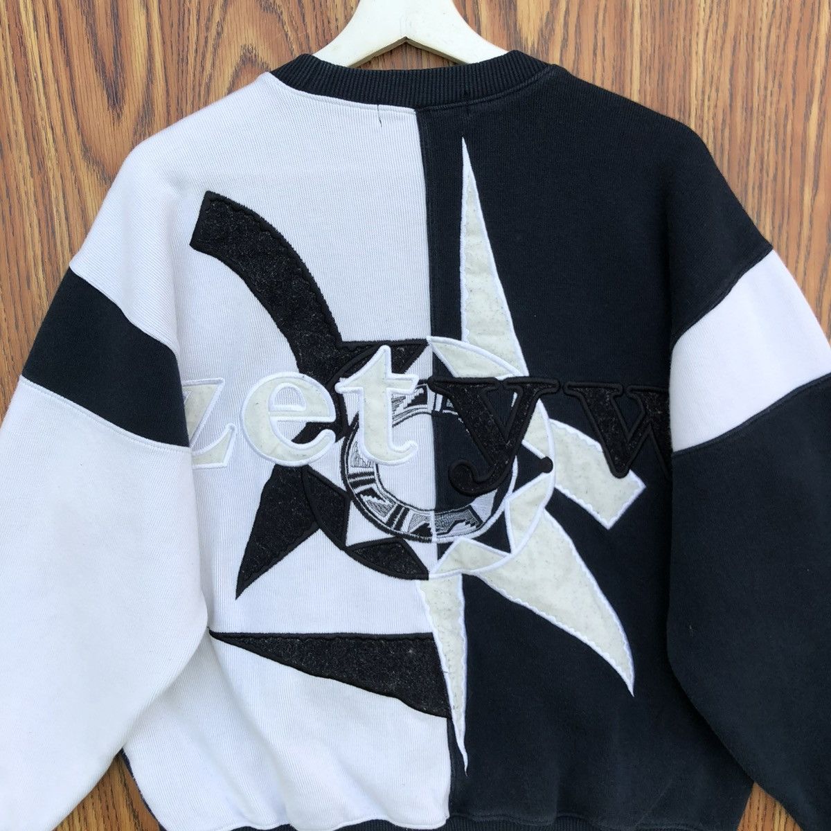 Vintage Vintage Zety Wales Large Logo Sweatshirt Size M / US 6-8 / IT 42-44 - 2 Thumbnail