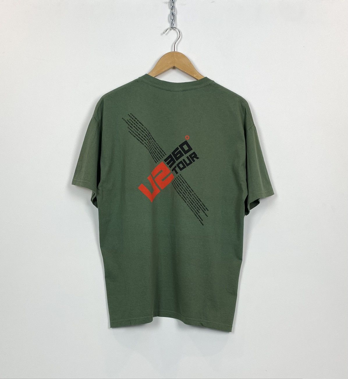Band Tees Gildan U2 360 Tour 2009 Short Sleeve T-Shirt Size L Green Size US L / EU 52-54 / 3 - 7 Thumbnail