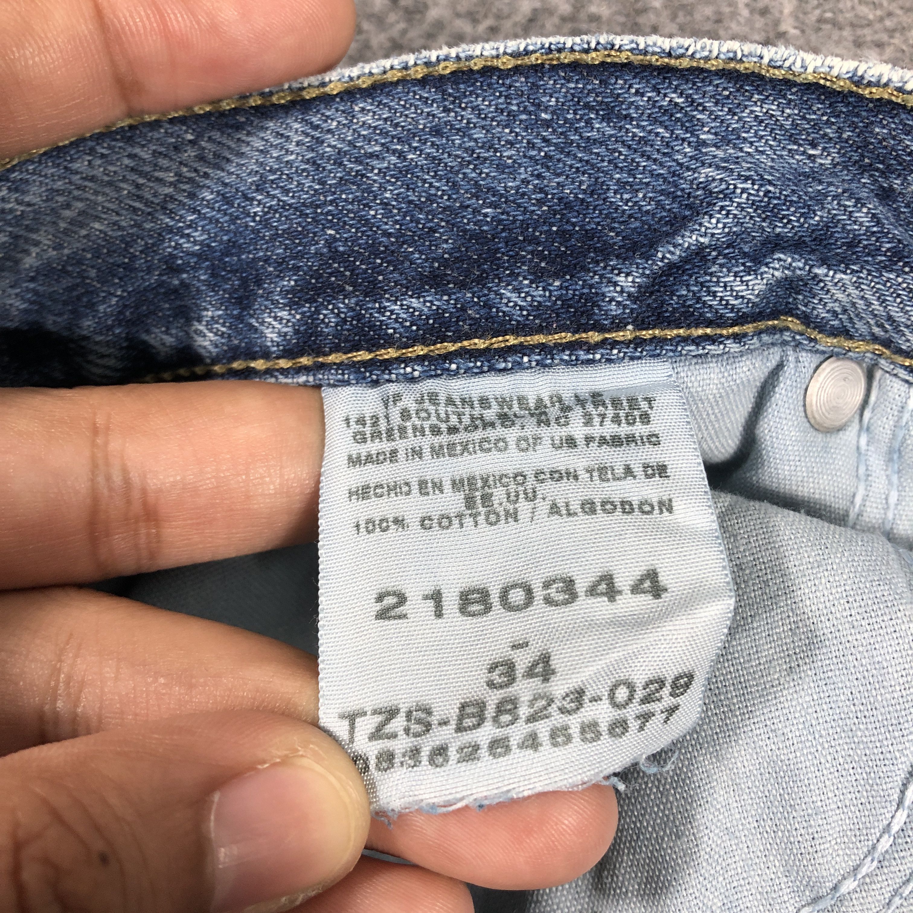 Lee × Vintage Vintage Lee Short Jeans L828 Size US 34 / EU 50 - 7 Thumbnail