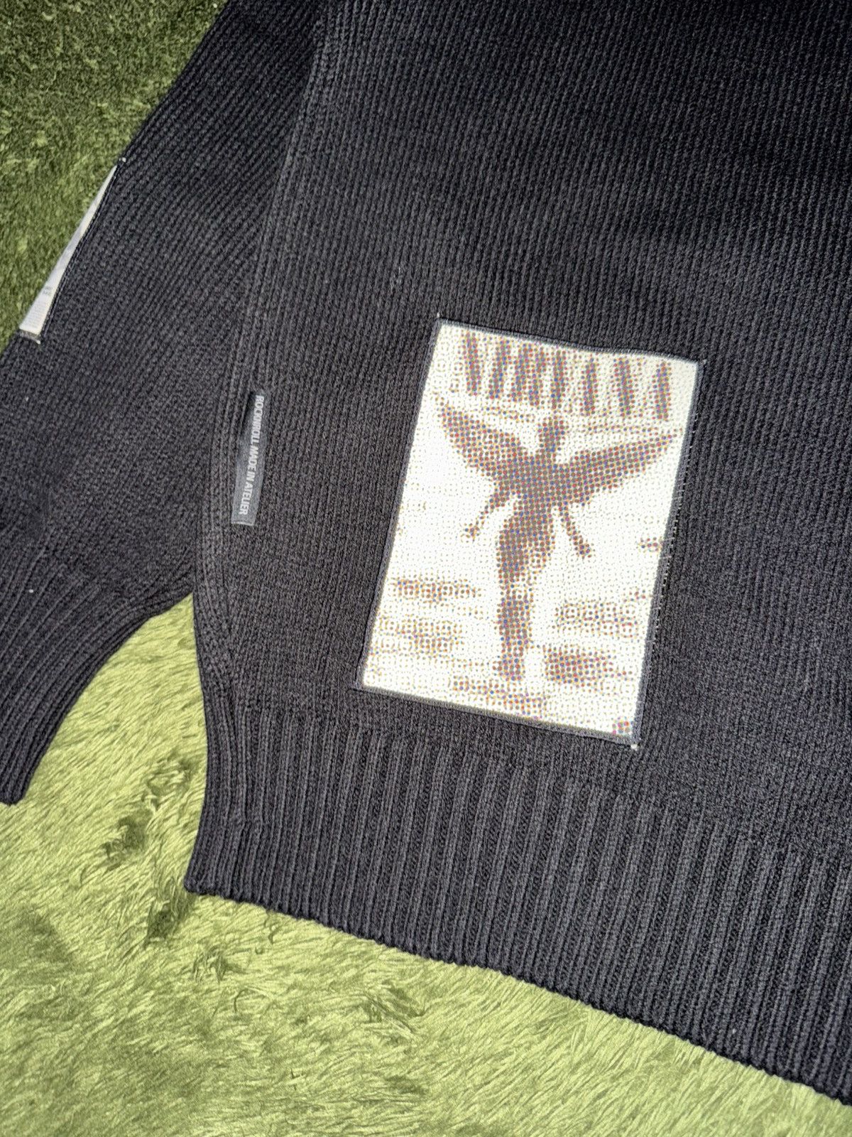 Japanese Brand [2] JOEGUSH Patch Single Pullover Knit (Black) Size US XL / EU 56 / 4 - 10 Thumbnail