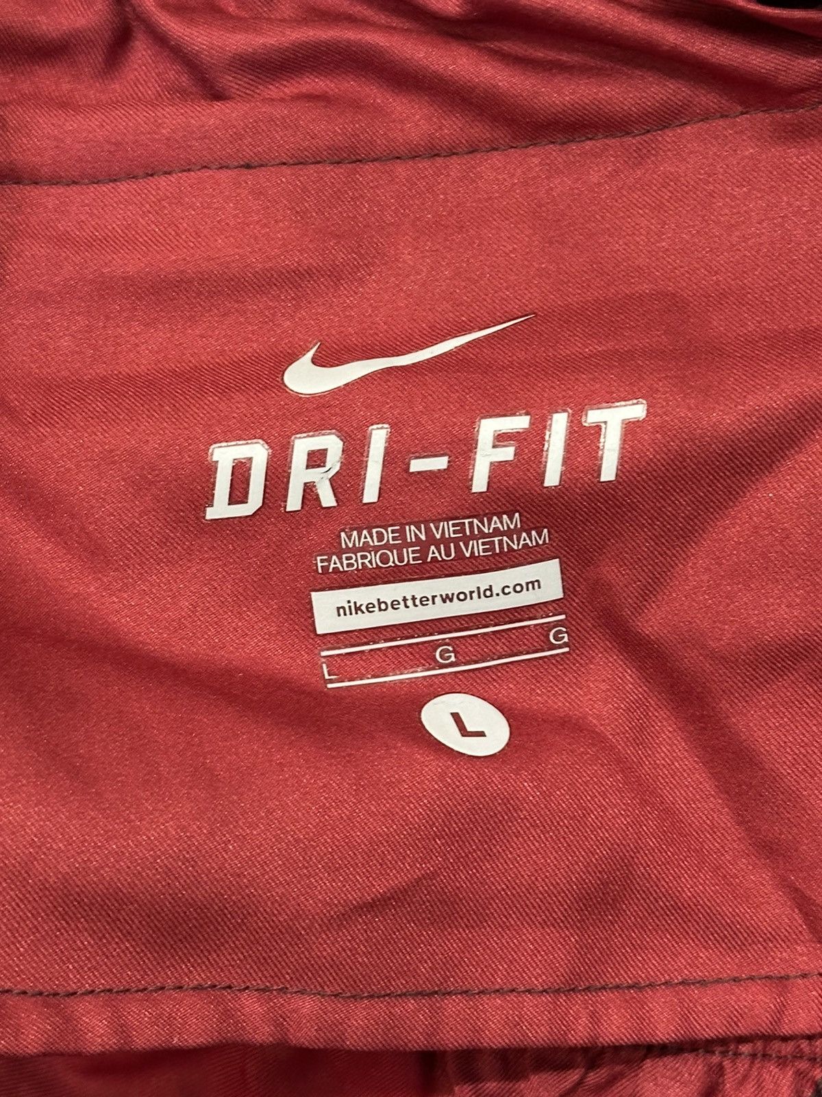 Nike Nike Running Dri-FIT shorts made of polyester. Size US 30 / EU 46 - 12 Thumbnail