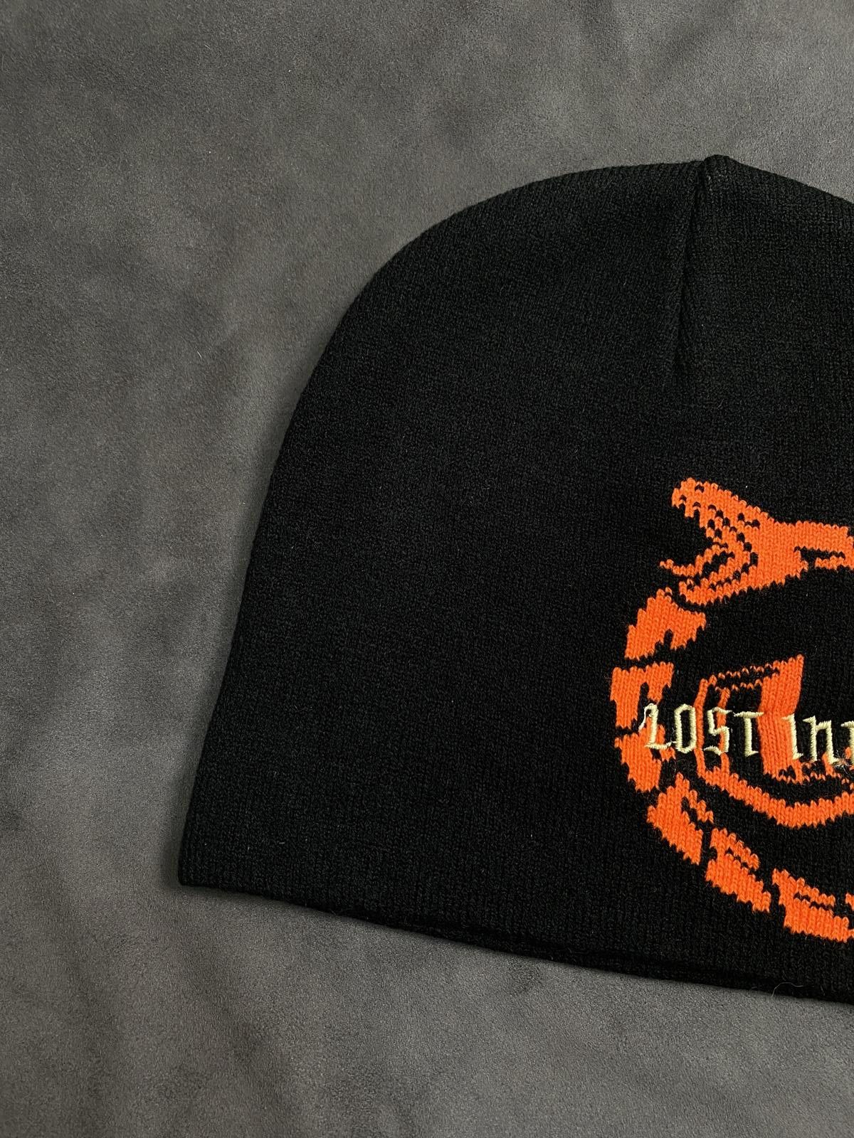 Japanese Brand Lost Intricacy Logo Full Circle Snake No Cuff Black Beanie Size ONE SIZE - 2 Thumbnail