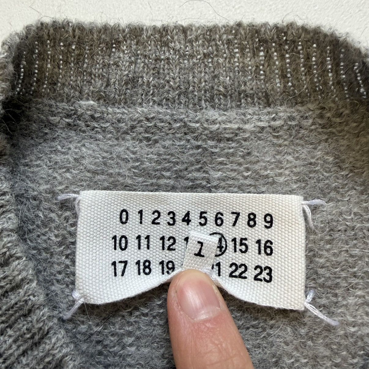 Maison Margiela A/W 14 Wool + Alpaca ‘Fisherman’s Sweater’ Size US M / EU 48-50 / 2 - 5 Thumbnail