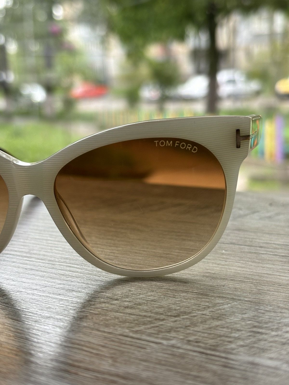 Designer × Tom Ford Tom Ford Sunglasses SASKIA TF330 Cat Eye Size ONE SIZE - 2 Thumbnail