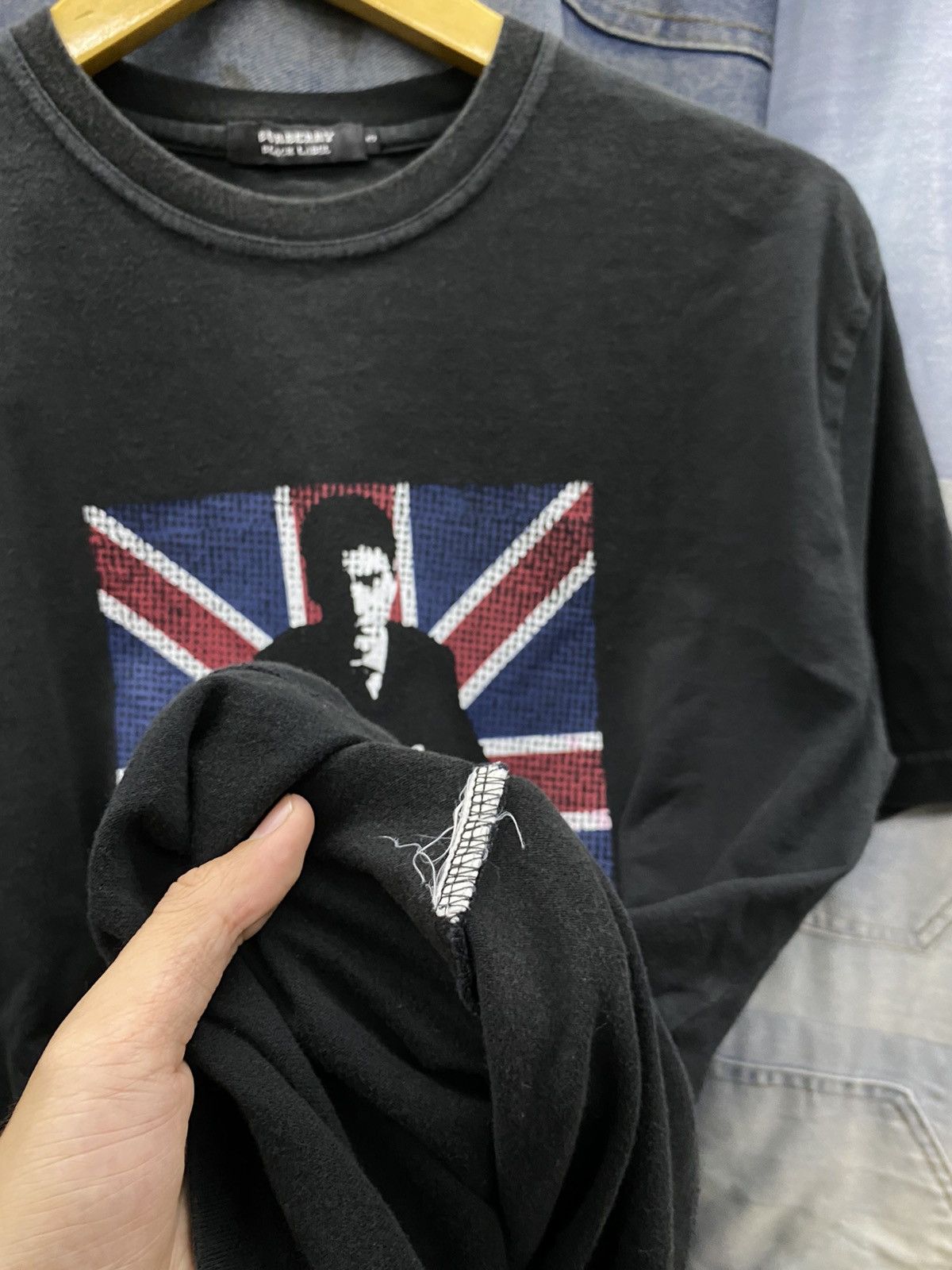 Burberry × Designer × Vintage Buberry england black label tshirt Size US M / EU 48-50 / 2 - 5 Thumbnail
