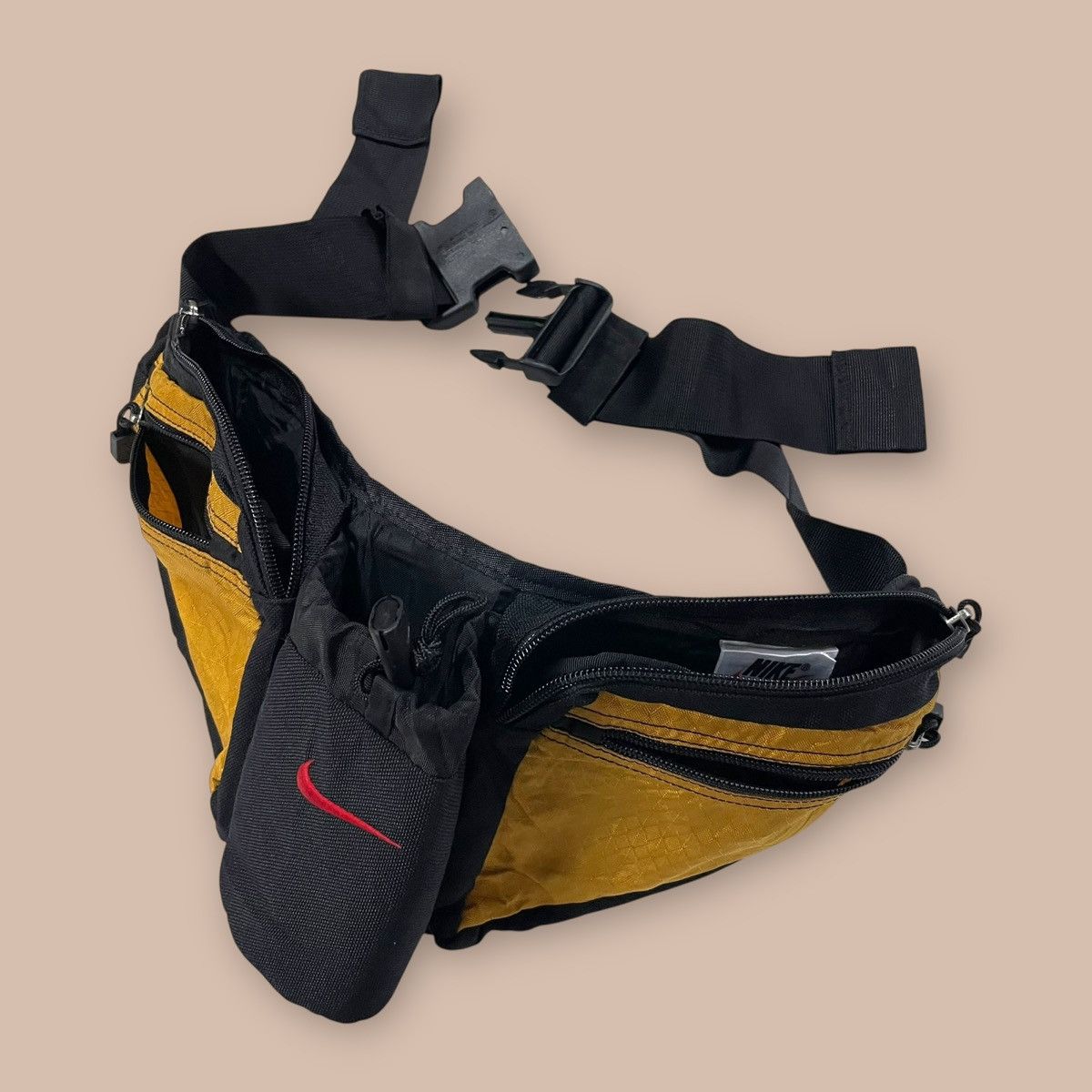 Nike OG 90's Nike Black/Yellow Waist Bag Size ONE SIZE - 5 Thumbnail