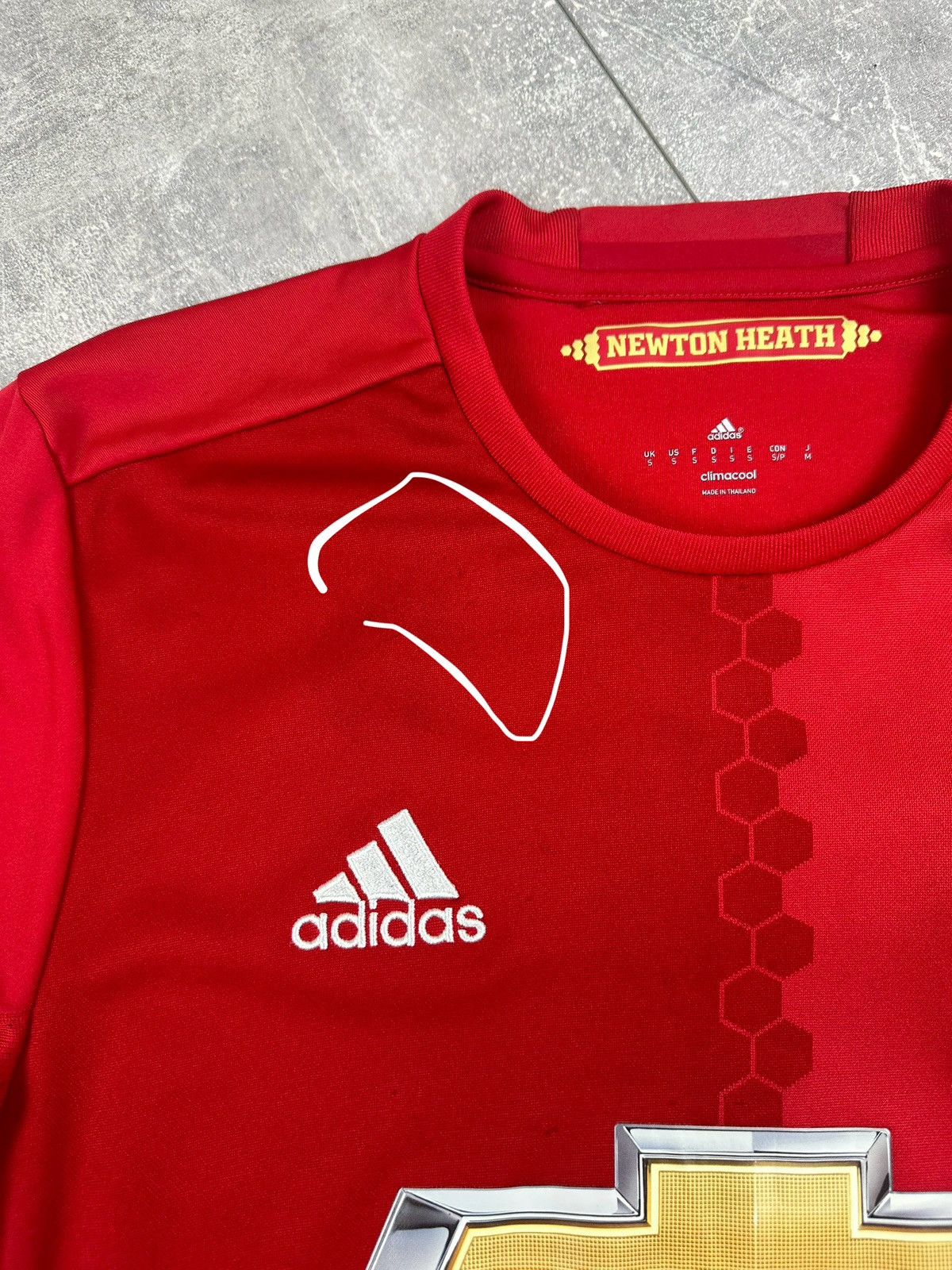 Adidas Adidas Manchester United #6 Pogba Home Jersey AI6720 Size US S / EU 44-46 / 1 - 8 Thumbnail