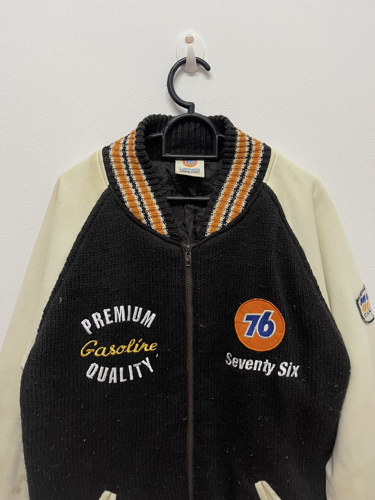 Gear for Sports VINTAGE 76 LUBRICANTS RACING OIL WOOL VARSITY Size US L / EU 52-54 / 3 - 2 Thumbnail